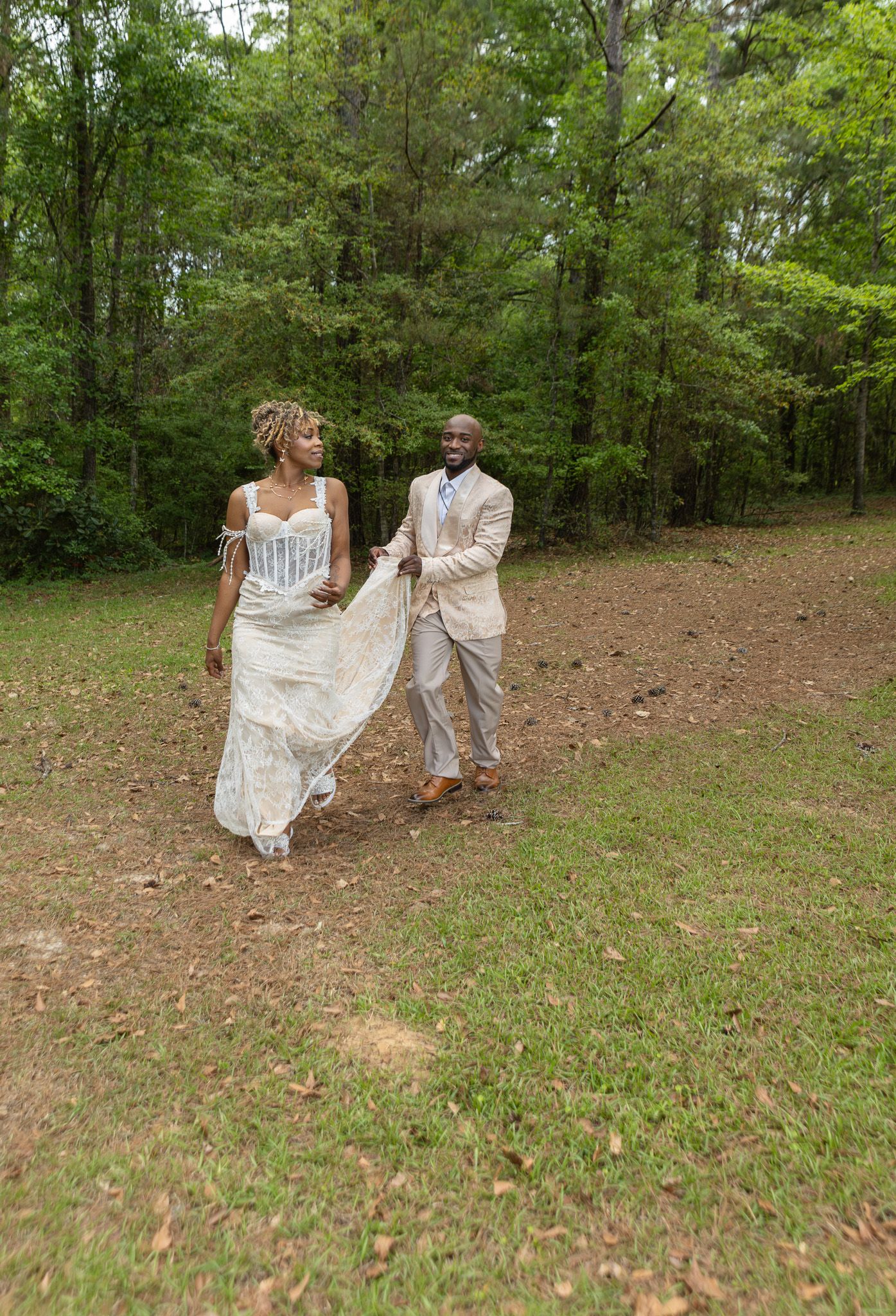 Bride and groom portraits at intimate backyard wedding in Georgia, Kaylin Ross Photography
