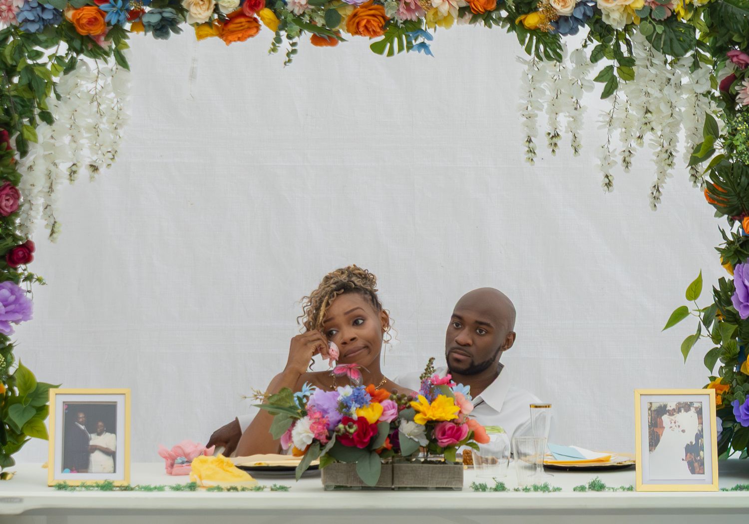 Candid wedding reception moment at Georgia backyard wedding, Kaylin Ross Photography