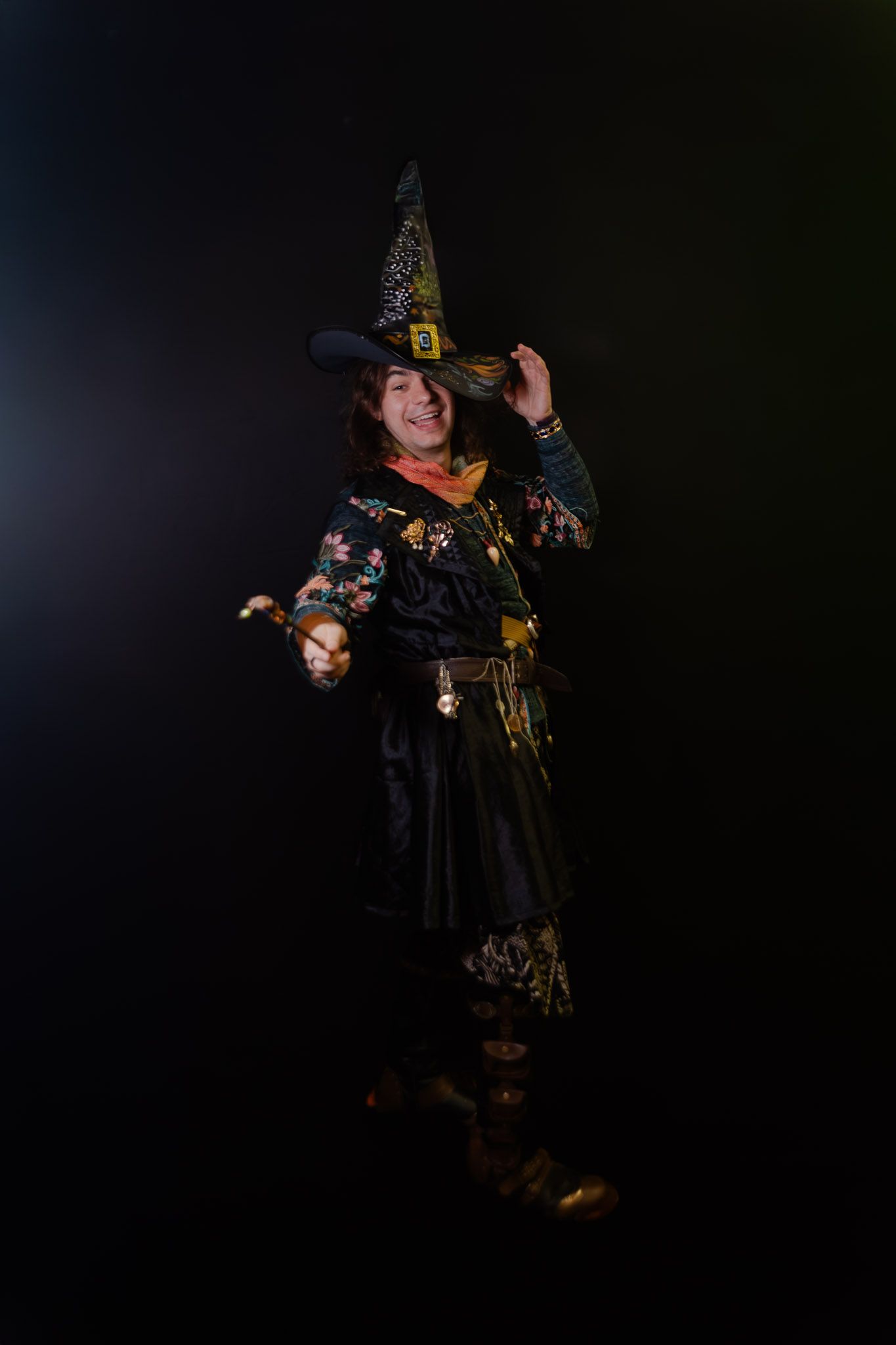 Spooky season creative photography session, styled editorial portraits by Kaylin Ross Photography