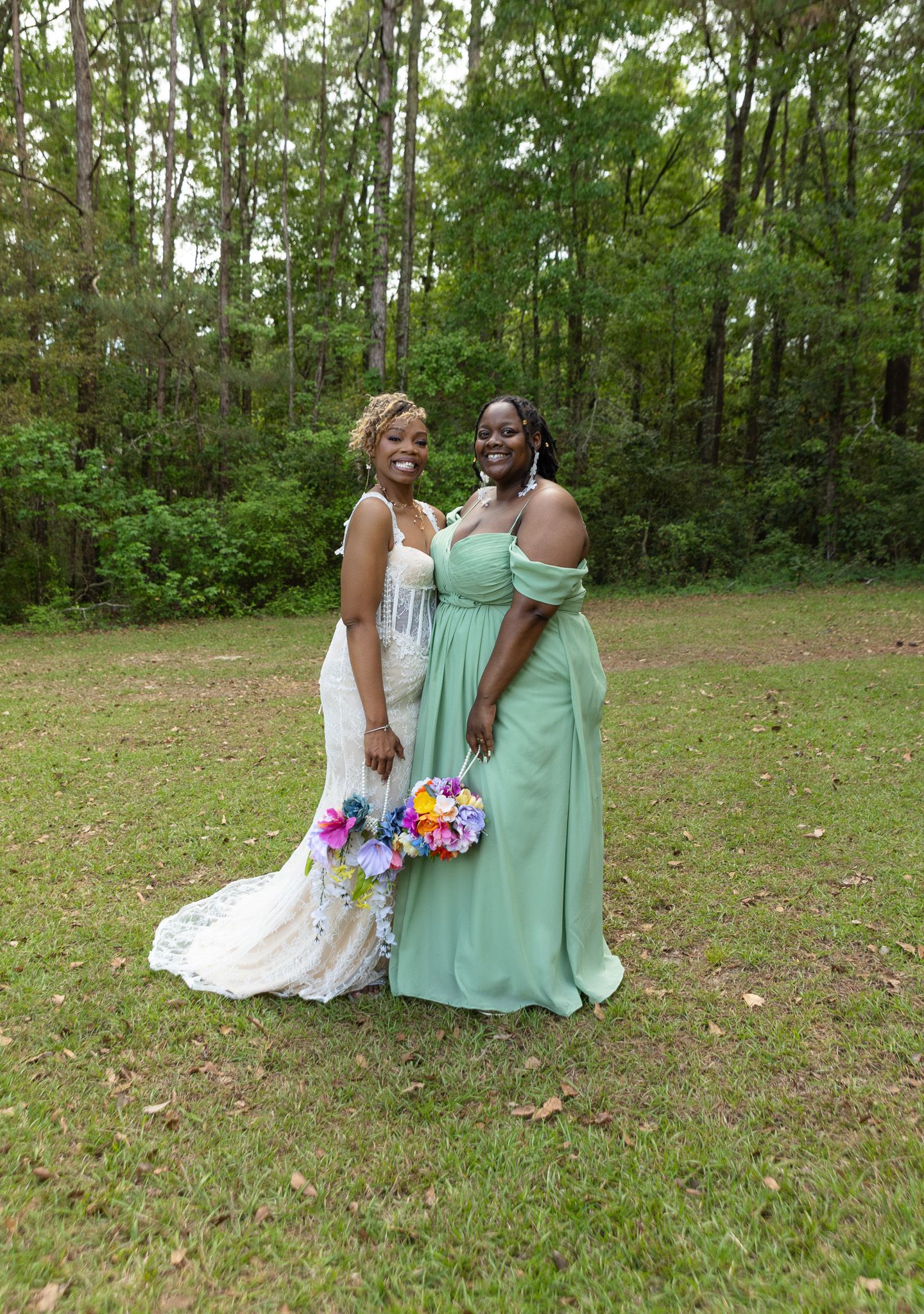 Candid wedding reception moment at Georgia backyard wedding, Kaylin Ross Photography