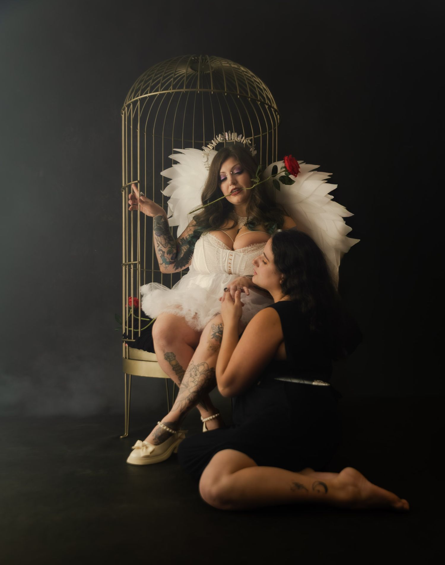 Spooky season creative photography session, styled editorial portraits by Kaylin Ross Photography