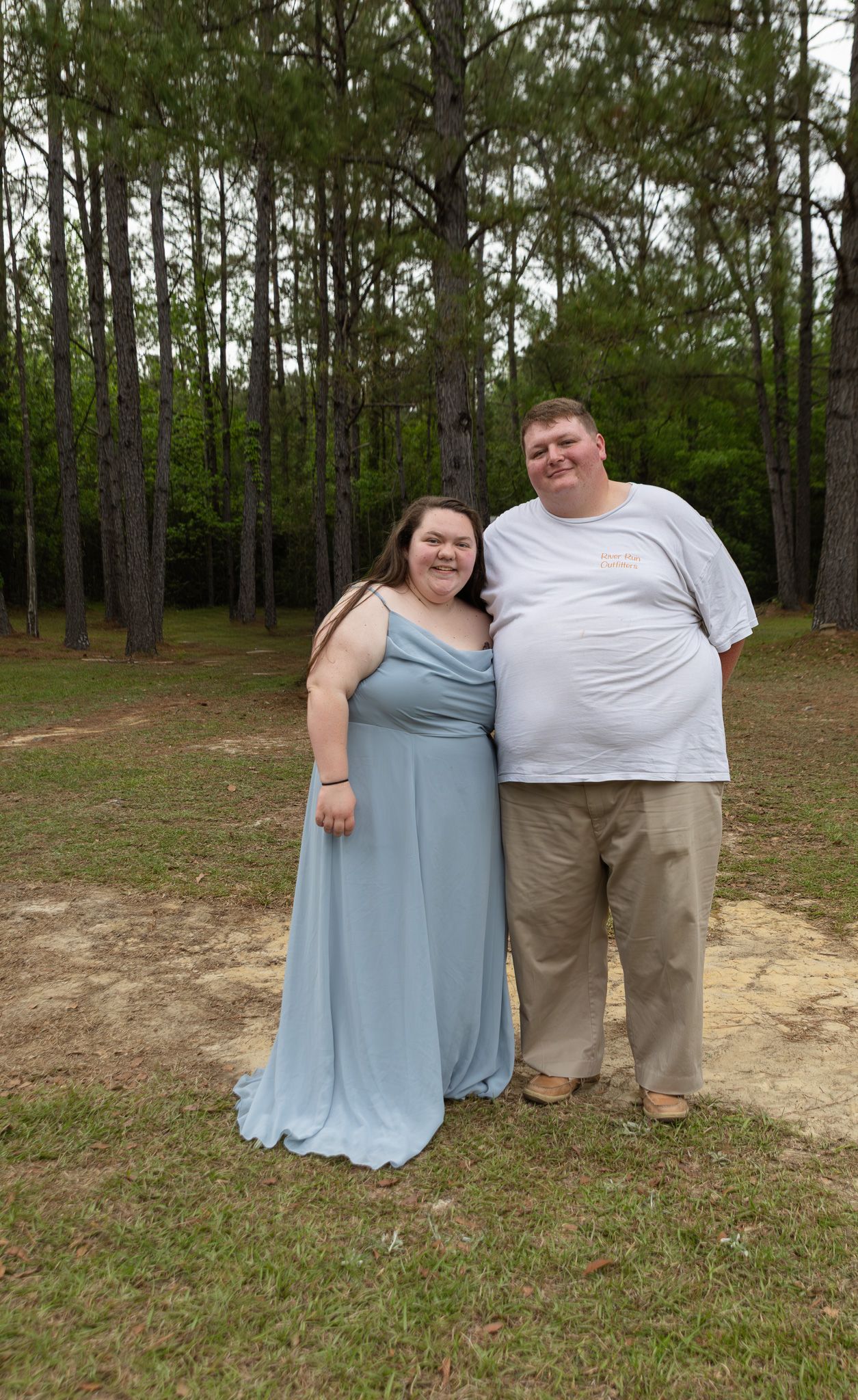 Candid wedding reception moment at Georgia backyard wedding, Kaylin Ross Photography