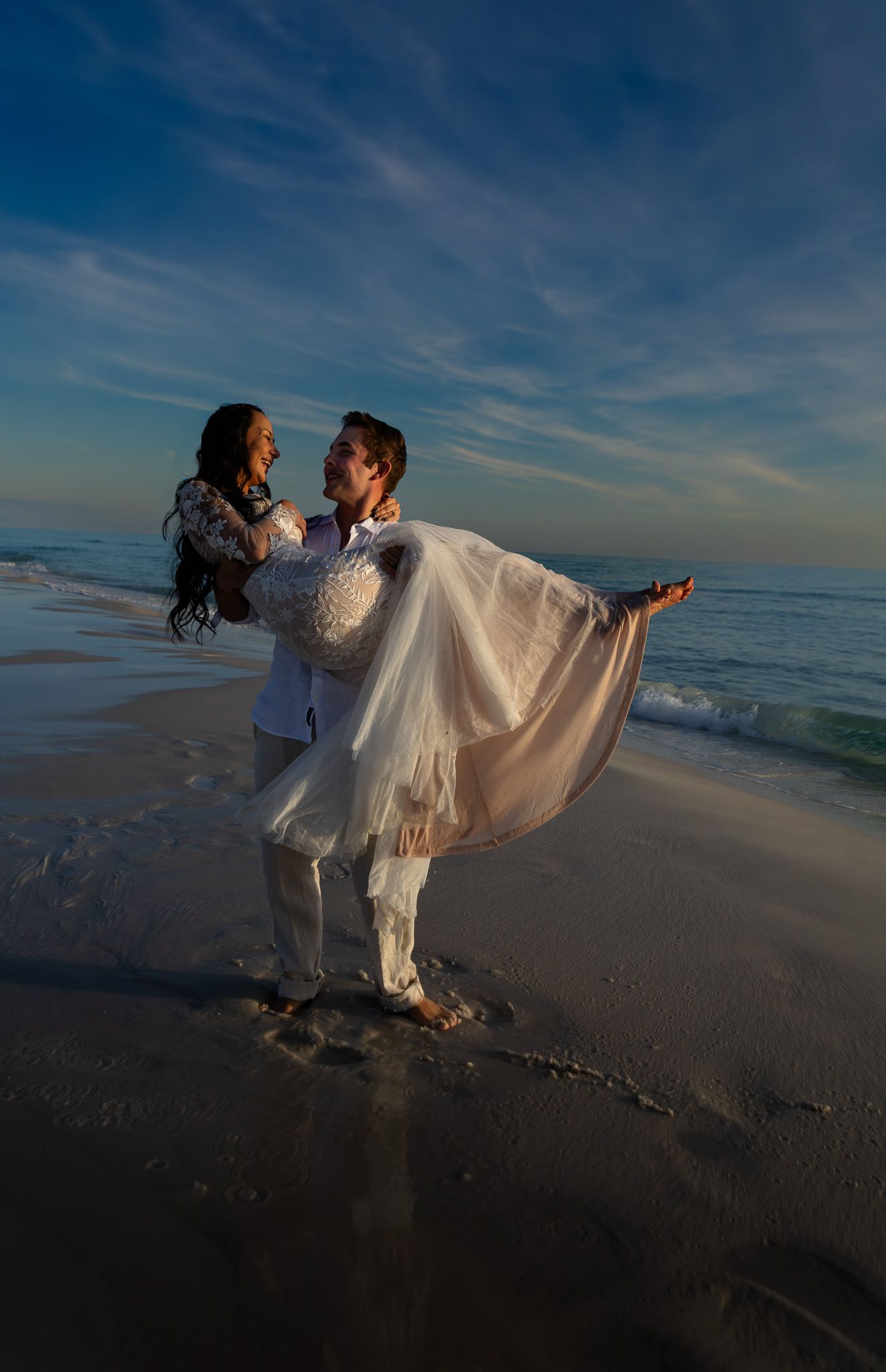 Golden hour elopement portraits on the Florida Panhandle at Grayton Beach, Kaylin Ross Photography