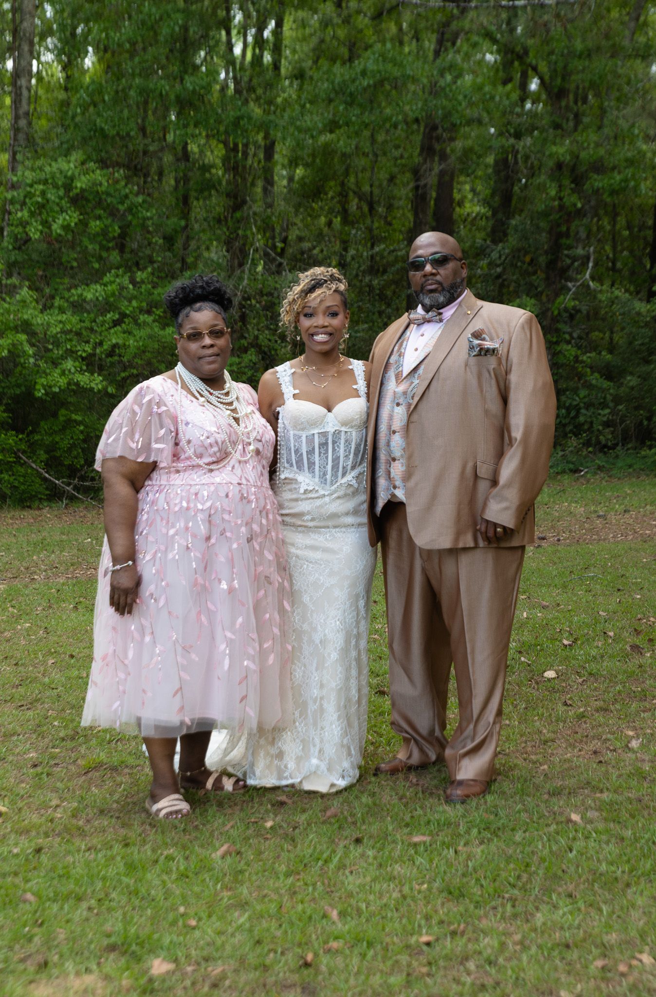 Bride and groom portraits at intimate backyard wedding in Georgia, Kaylin Ross Photography