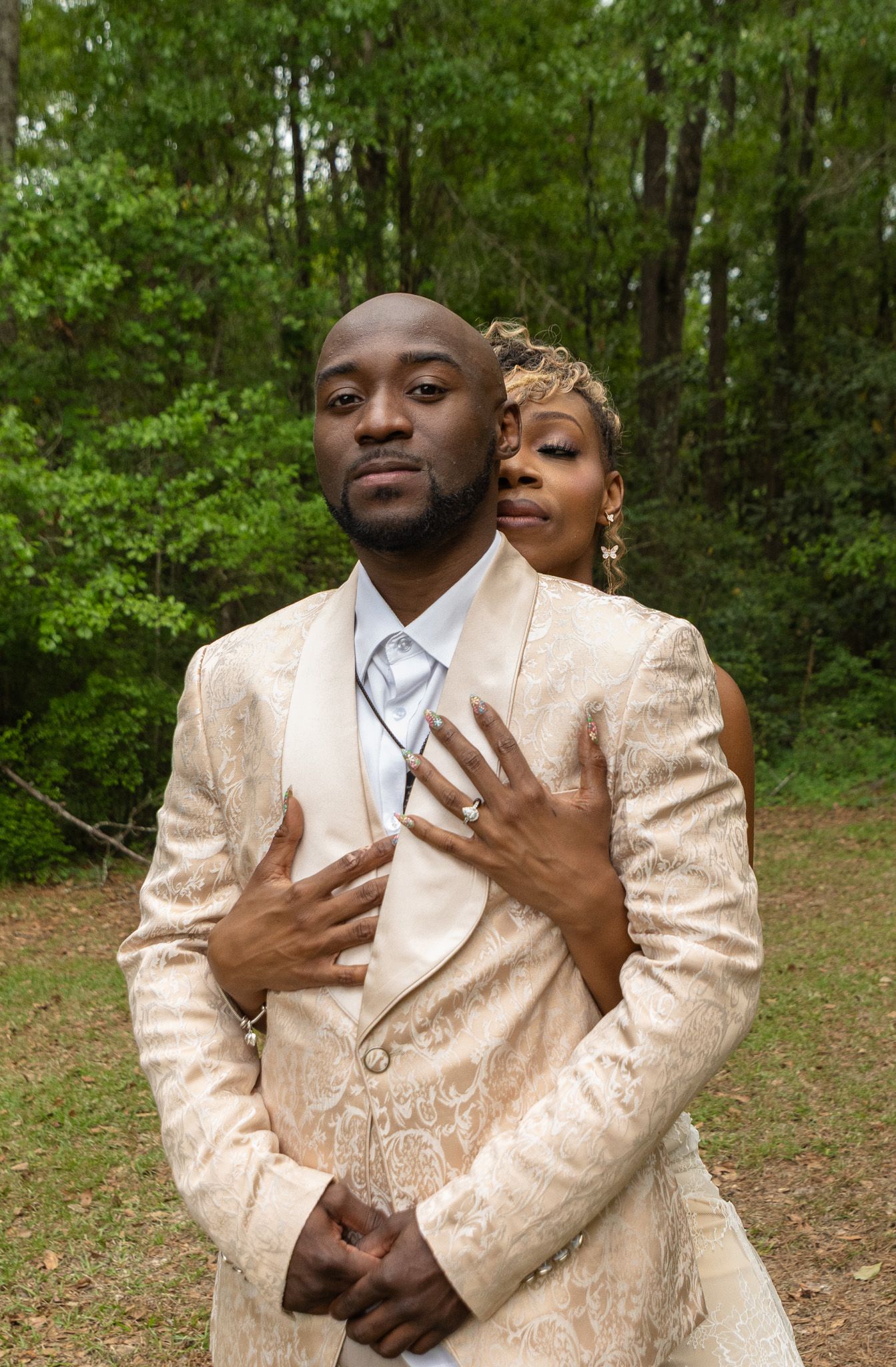 Bride and groom portraits at intimate backyard wedding in Georgia, Kaylin Ross Photography