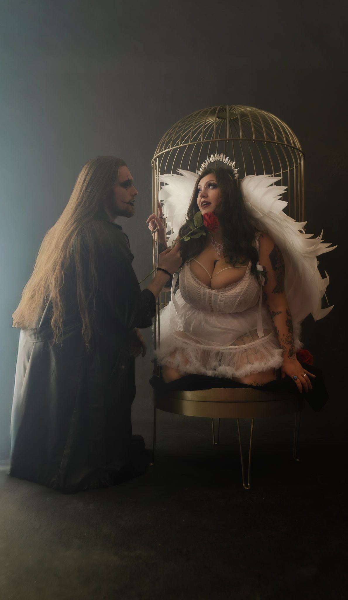 Spooky season creative photography session, styled editorial portraits by Kaylin Ross Photography