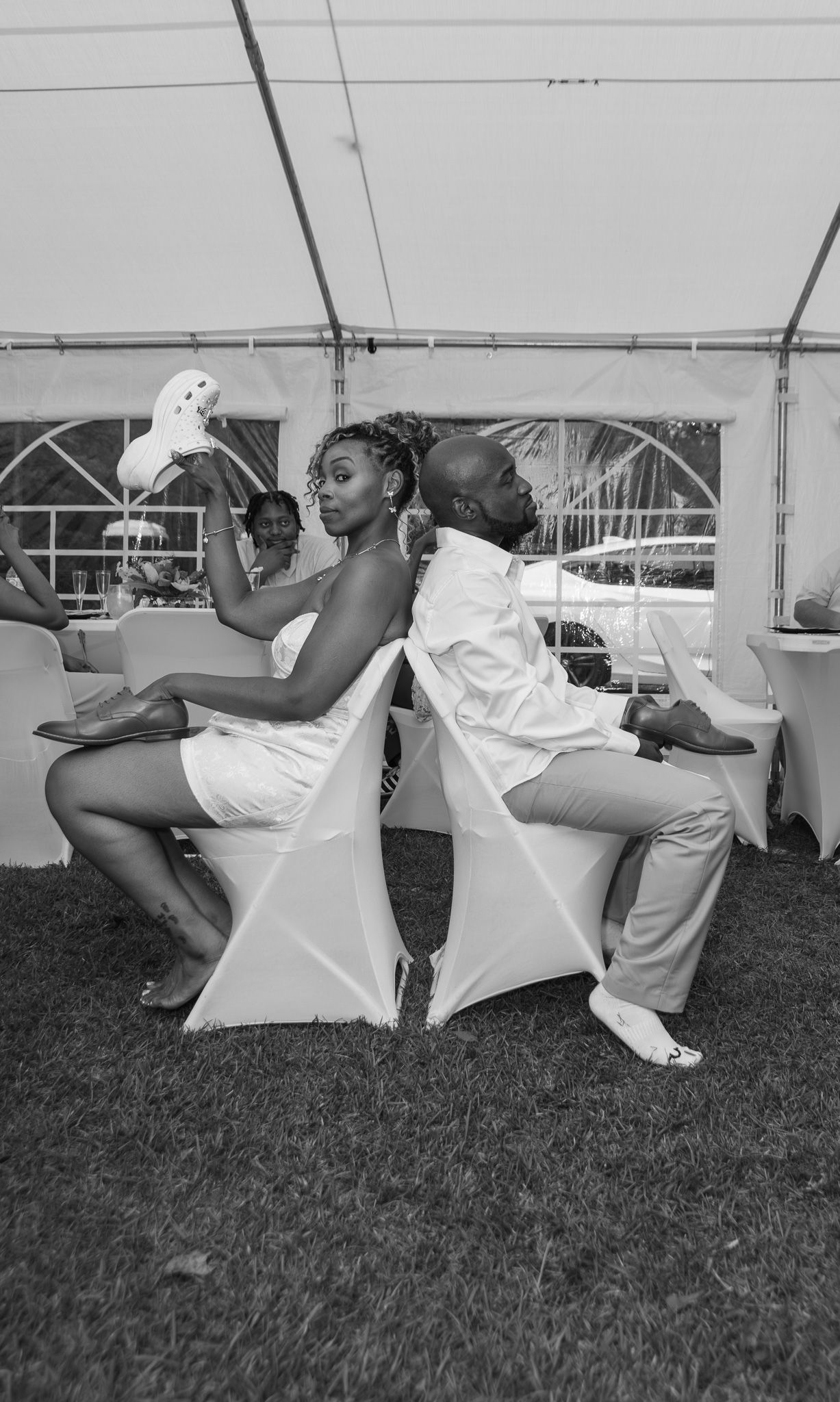 Candid wedding reception moment at Georgia backyard wedding, Kaylin Ross Photography