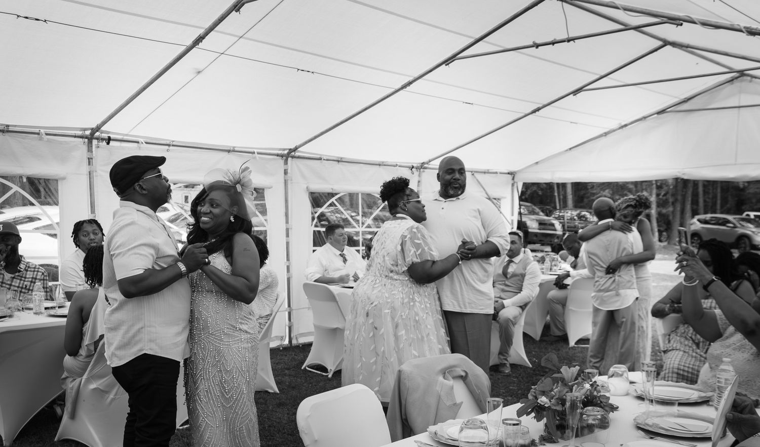 Candid wedding reception moment at Georgia backyard wedding, Kaylin Ross Photography