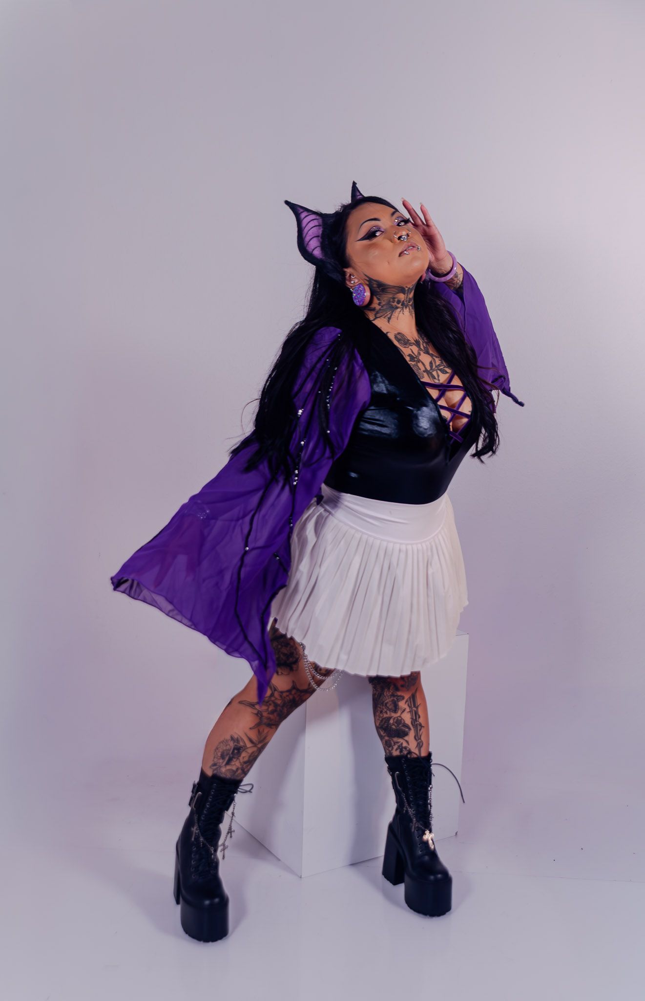 Spooky season creative photography session, styled editorial portraits by Kaylin Ross Photography