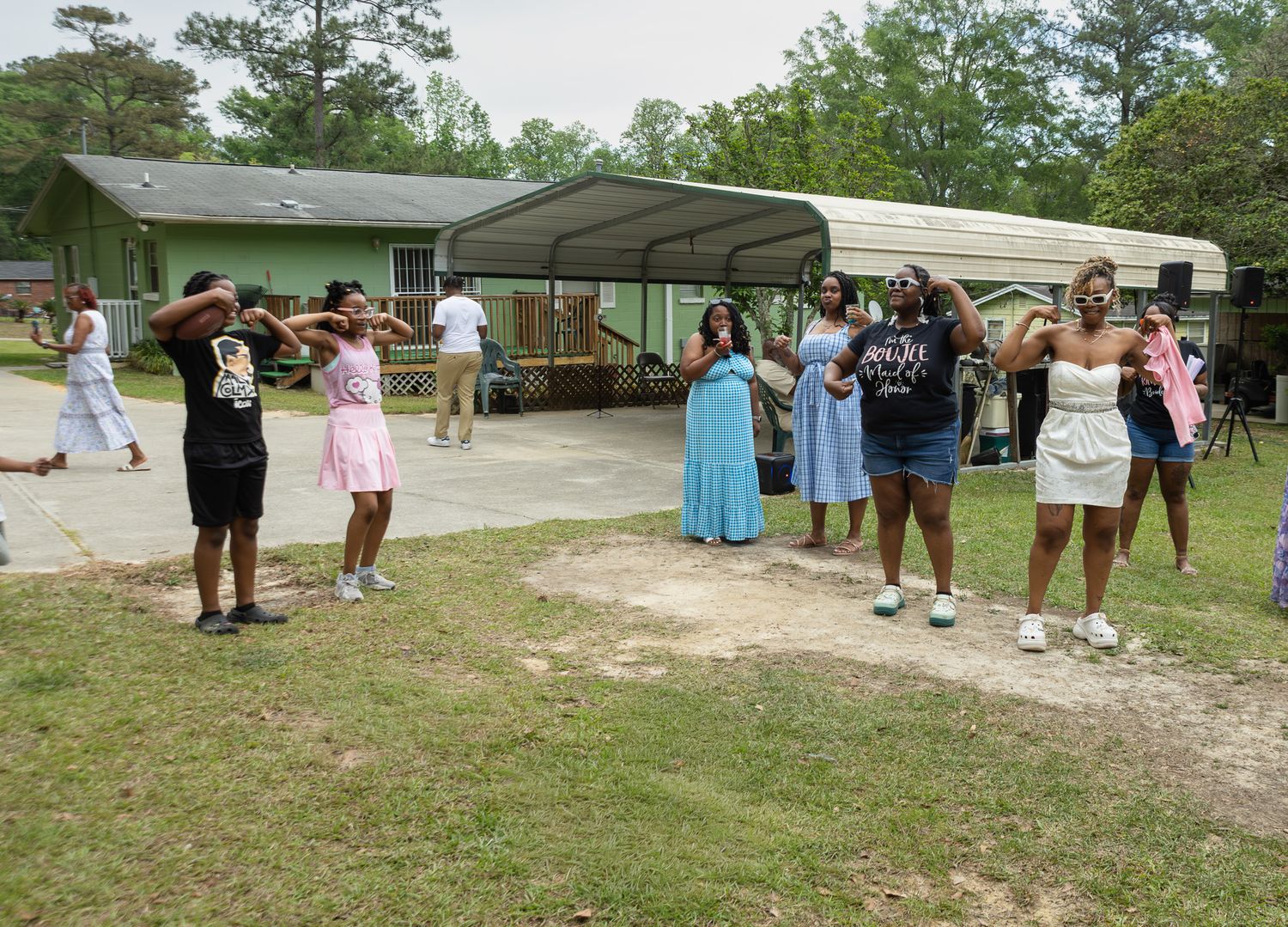 Candid wedding reception moment at Georgia backyard wedding, Kaylin Ross Photography