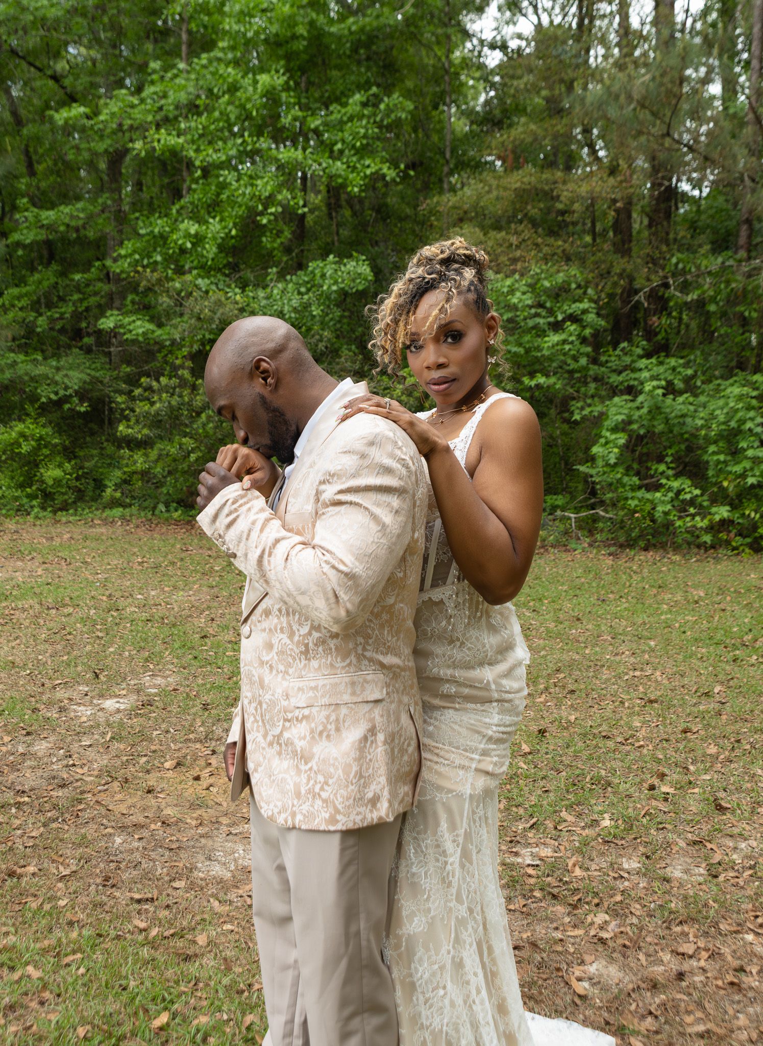 Bride and groom portraits at intimate backyard wedding in Georgia, Kaylin Ross Photography