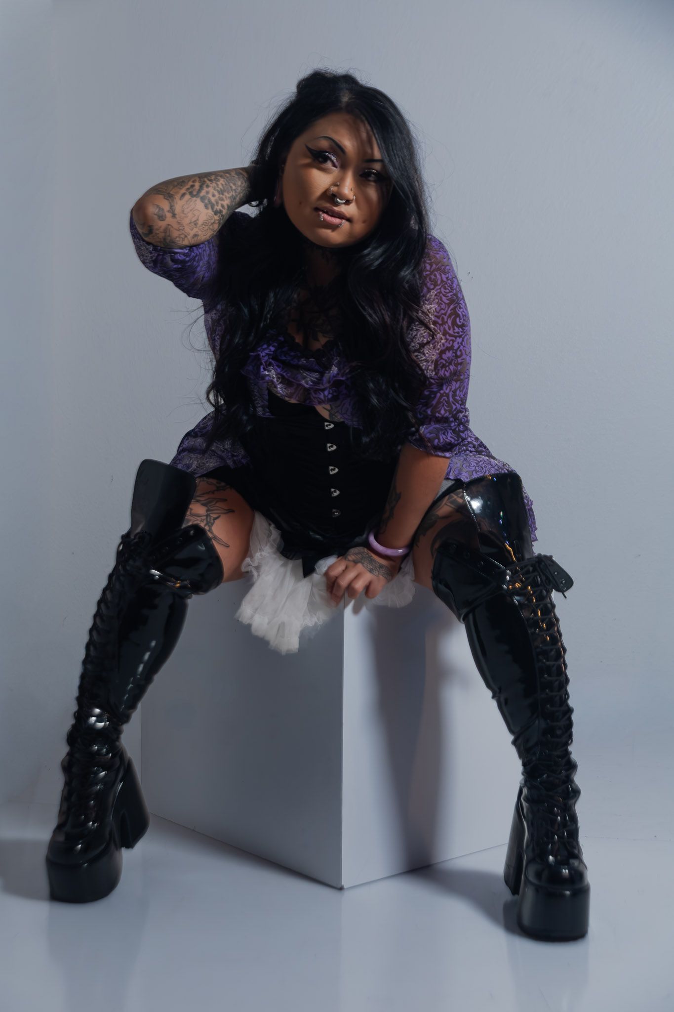 Spooky season creative photography session, styled editorial portraits by Kaylin Ross Photography