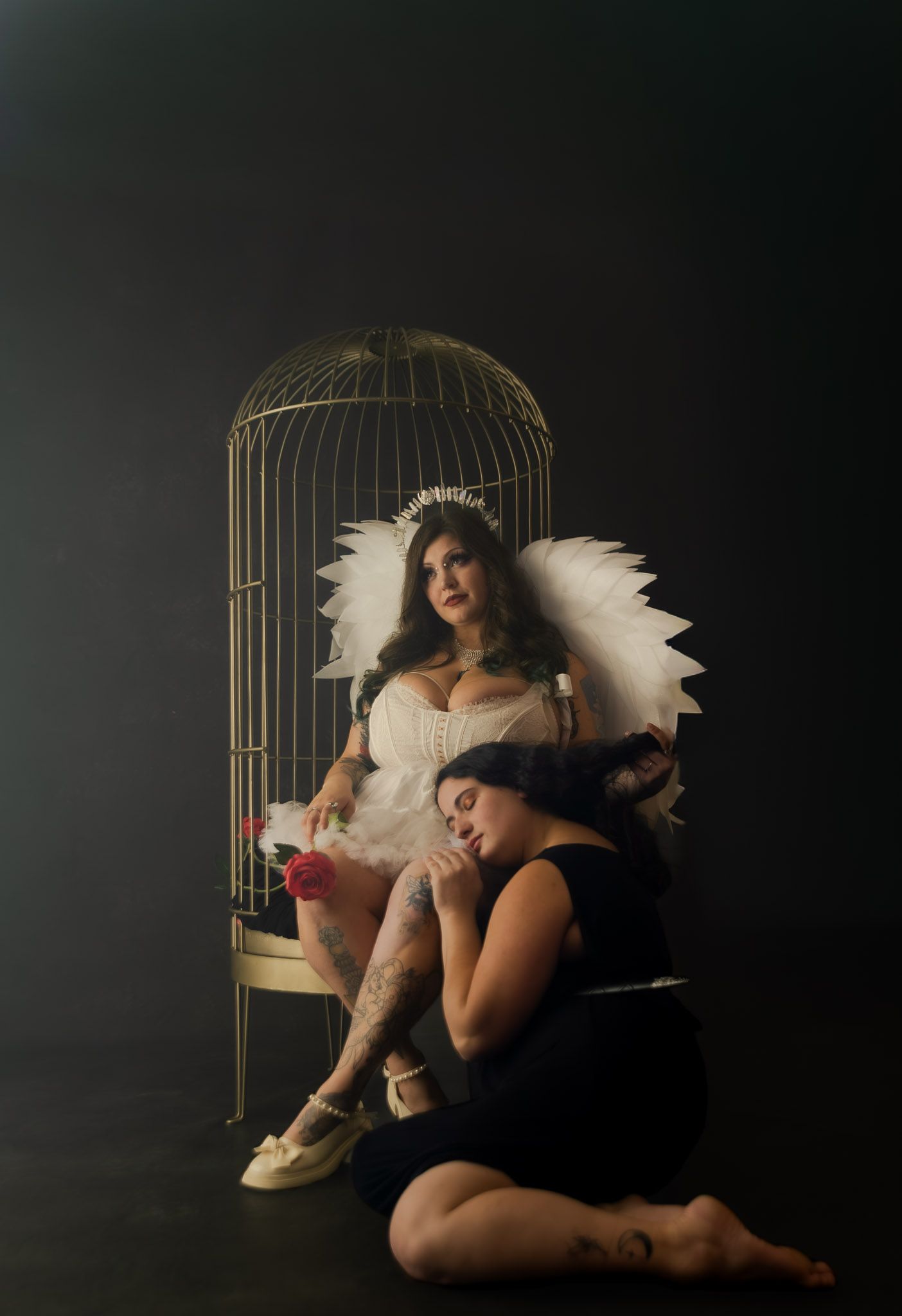 Spooky season creative photography session, styled editorial portraits by Kaylin Ross Photography