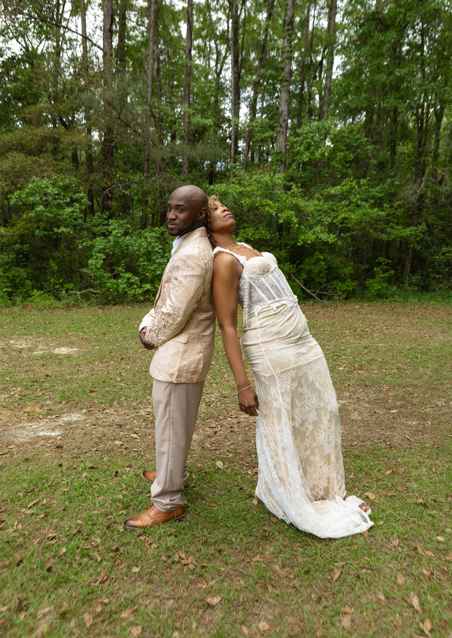 Bride and groom portraits at intimate backyard wedding in Georgia, Kaylin Ross Photography