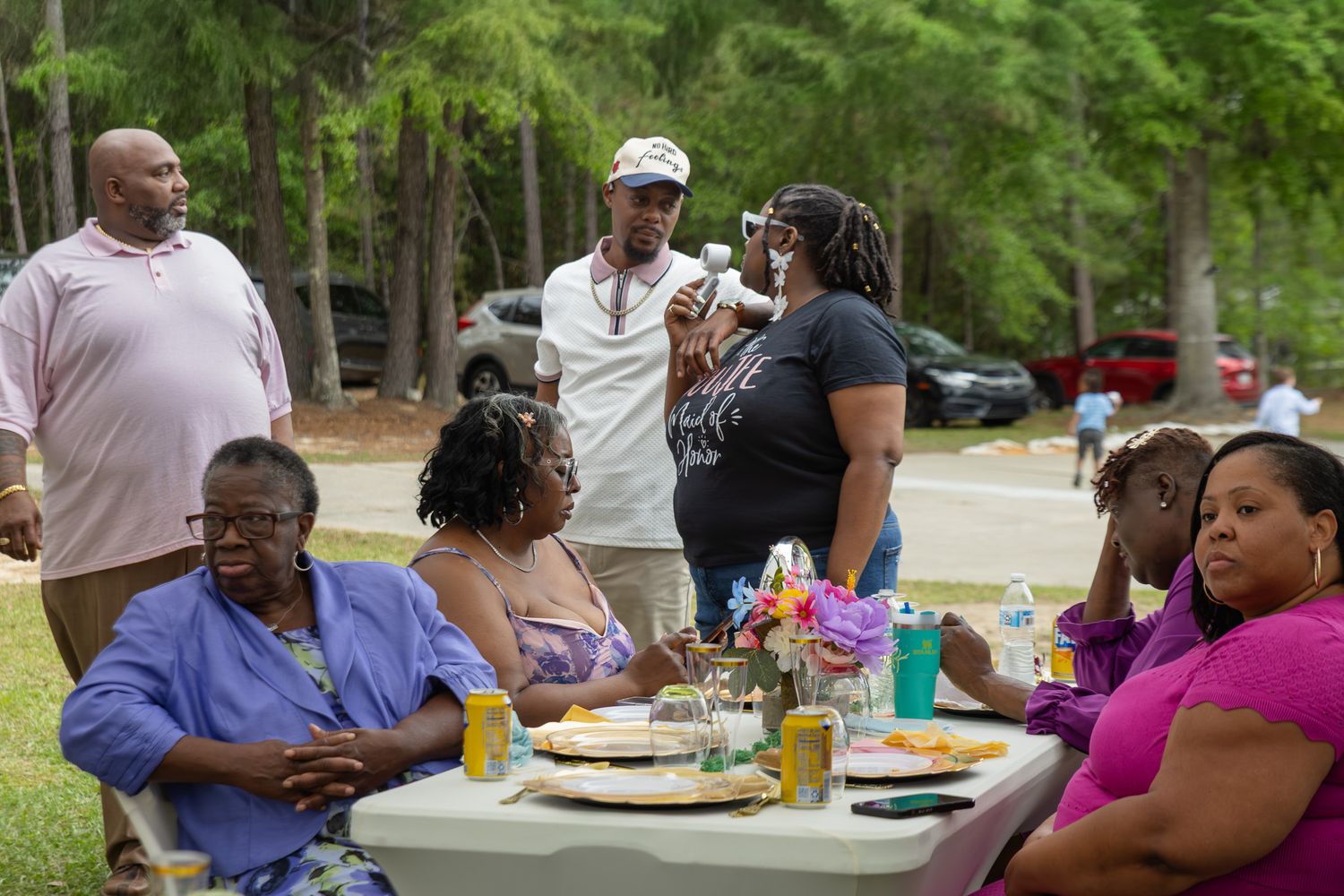 Candid wedding reception moment at Georgia backyard wedding, Kaylin Ross Photography