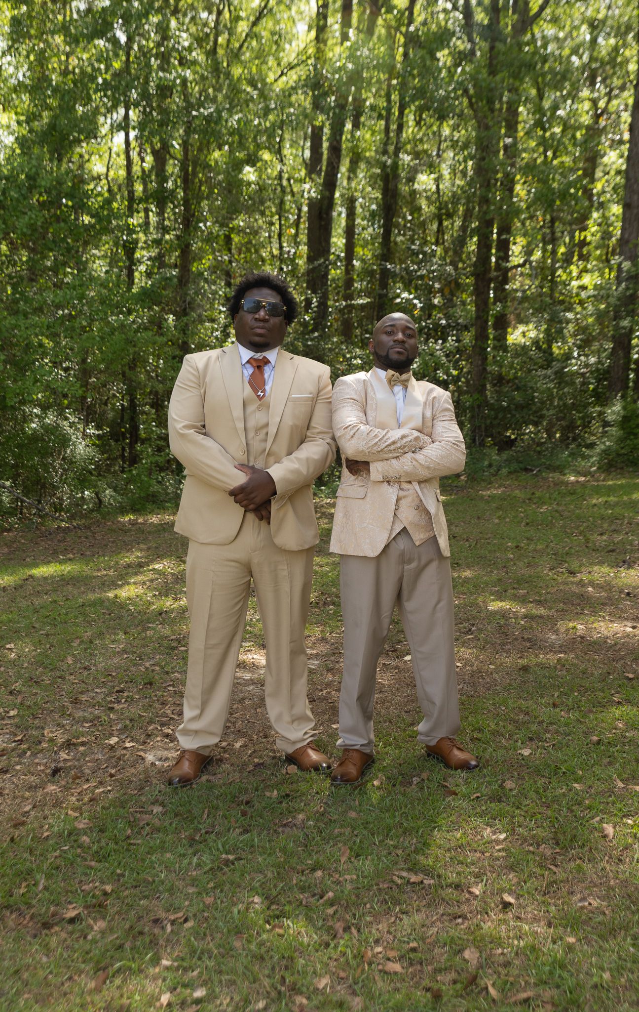 Candid wedding reception moment at Georgia backyard wedding, Kaylin Ross Photography