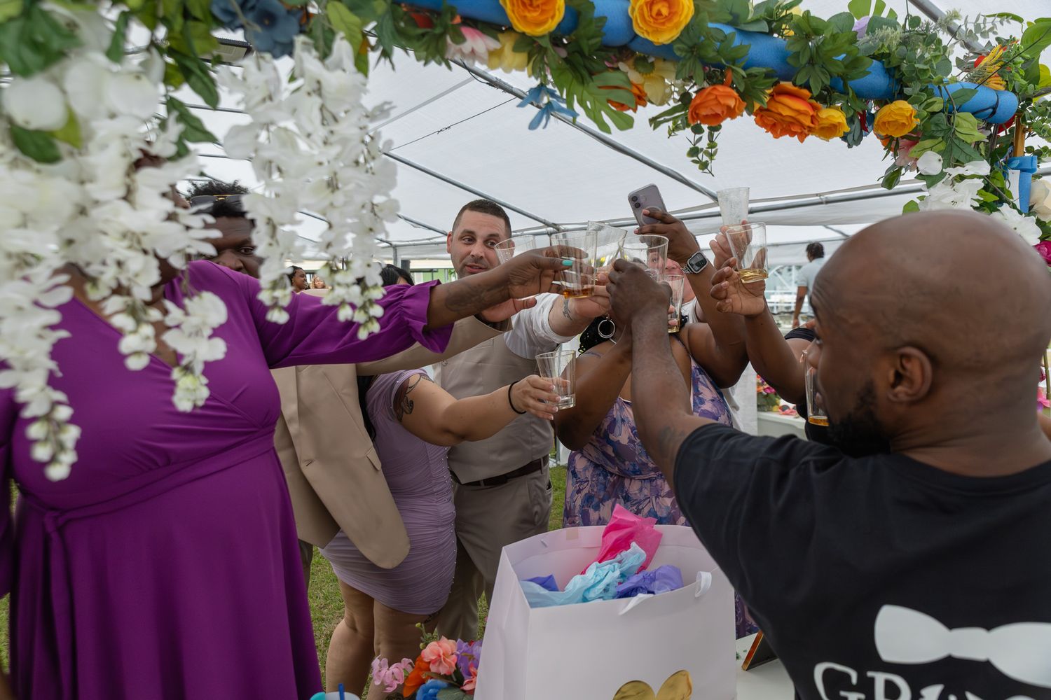 Candid wedding reception moment at Georgia backyard wedding, Kaylin Ross Photography