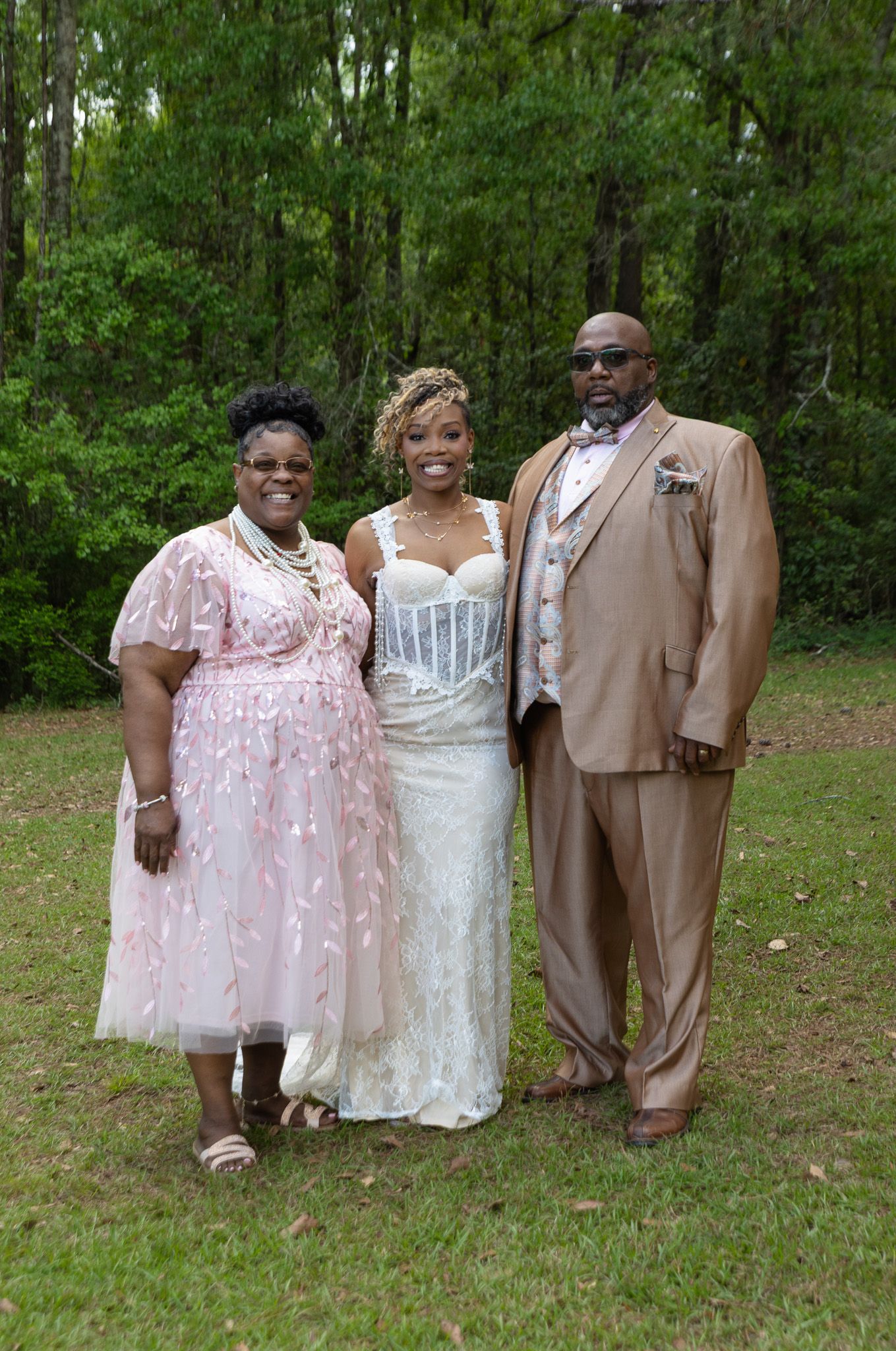 Bride and groom portraits at intimate backyard wedding in Georgia, Kaylin Ross Photography