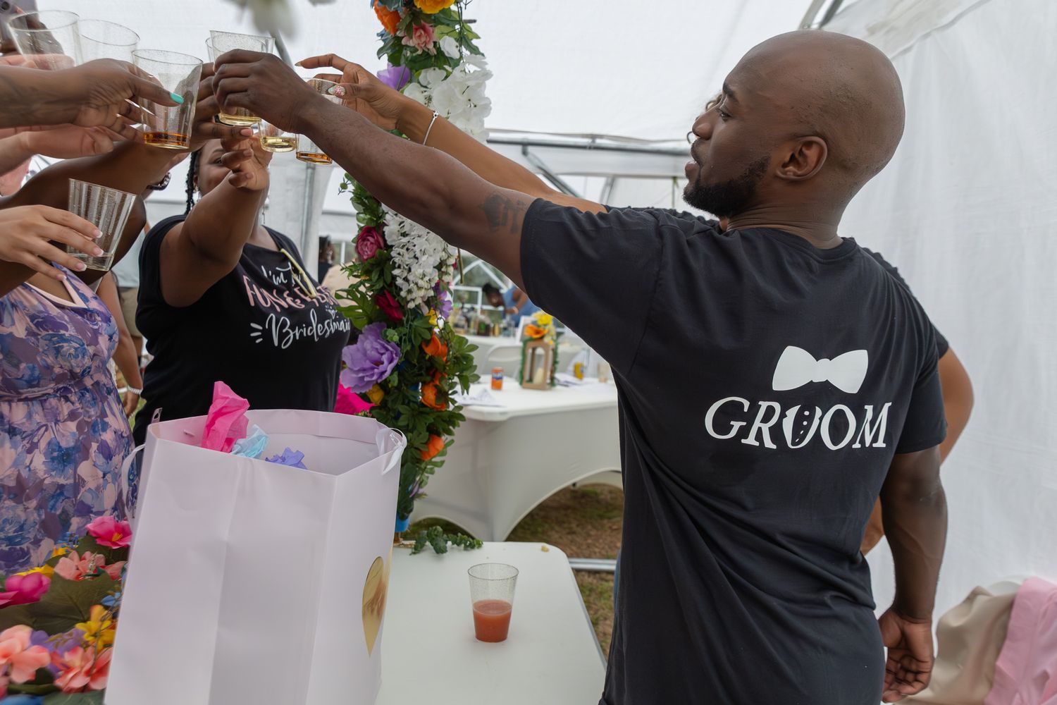 Candid wedding reception moment at Georgia backyard wedding, Kaylin Ross Photography