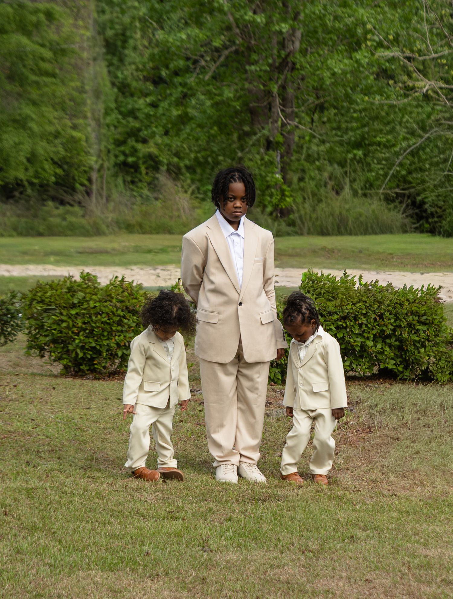 Outdoor backyard wedding ceremony in Georgia photographed by Kaylin Ross Photography
