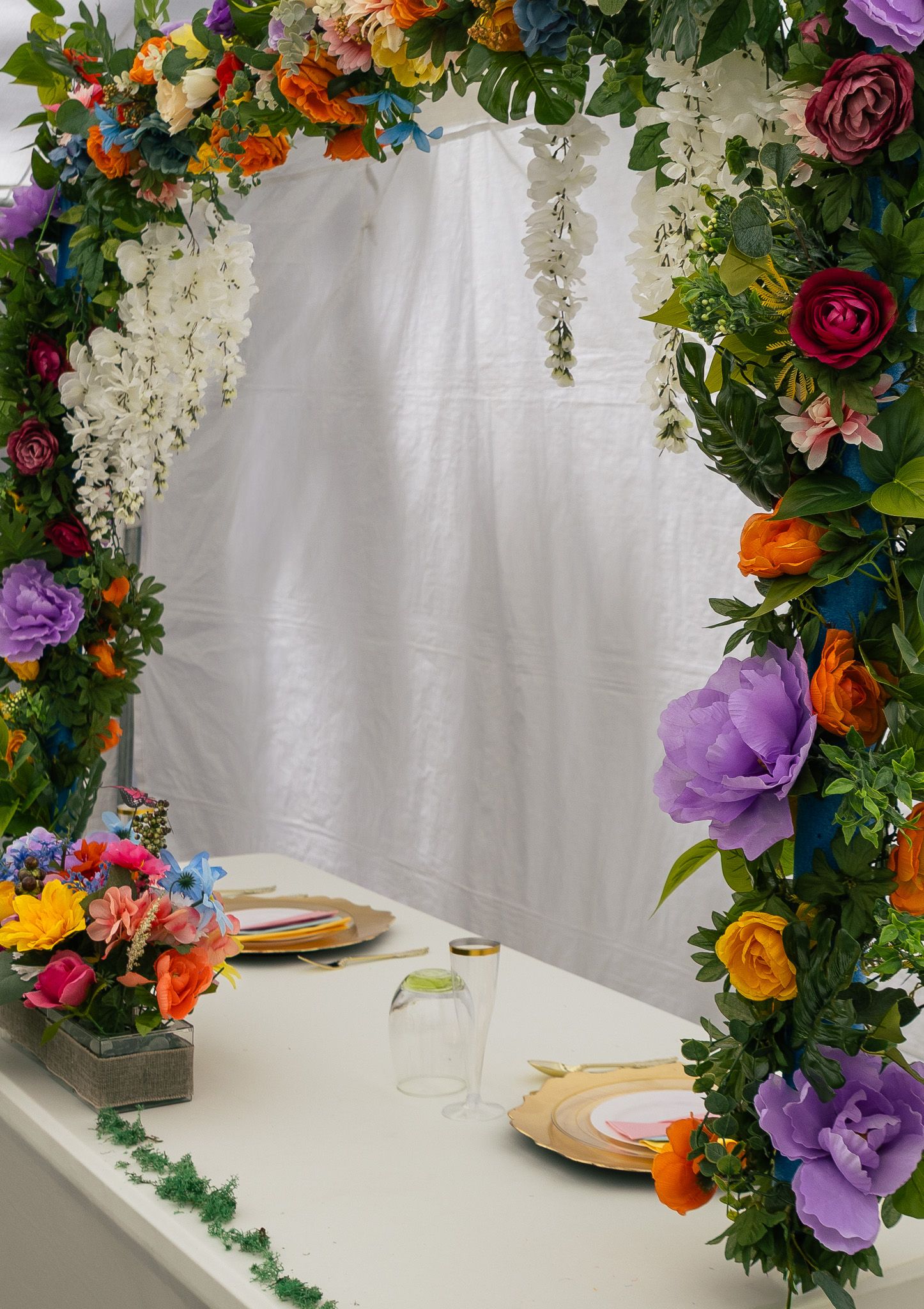 Wedding day details at a private Georgia backyard wedding, photographed by Kaylin Ross Photography