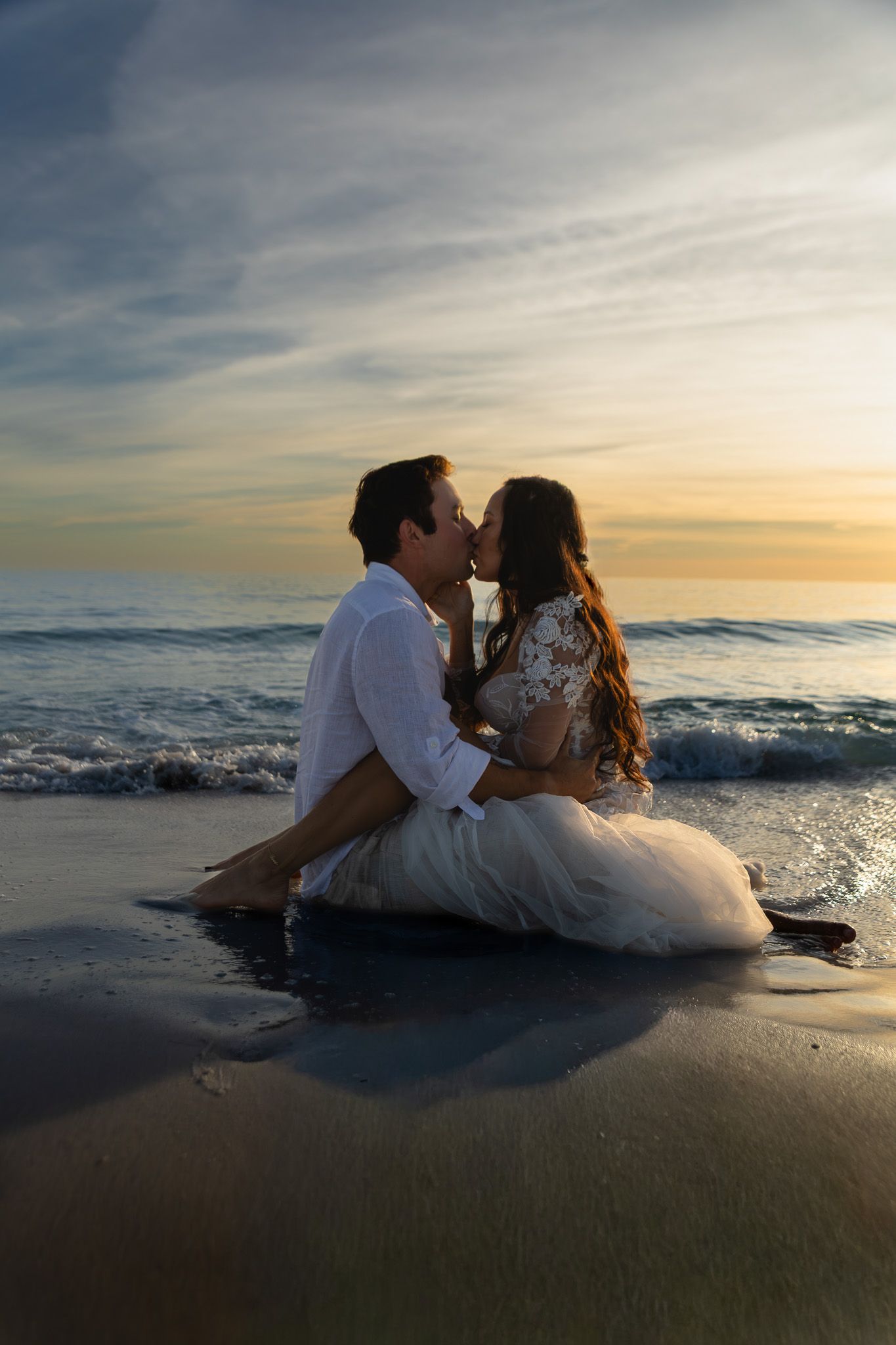Golden hour elopement portraits on the Florida Panhandle at Grayton Beach, Kaylin Ross Photography