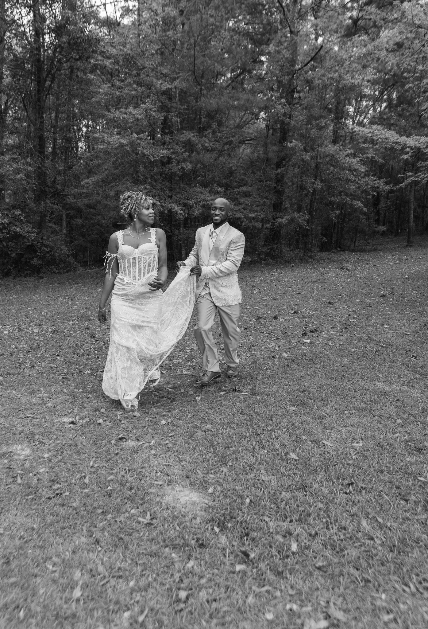 Bride and groom portraits at intimate backyard wedding in Georgia, Kaylin Ross Photography
