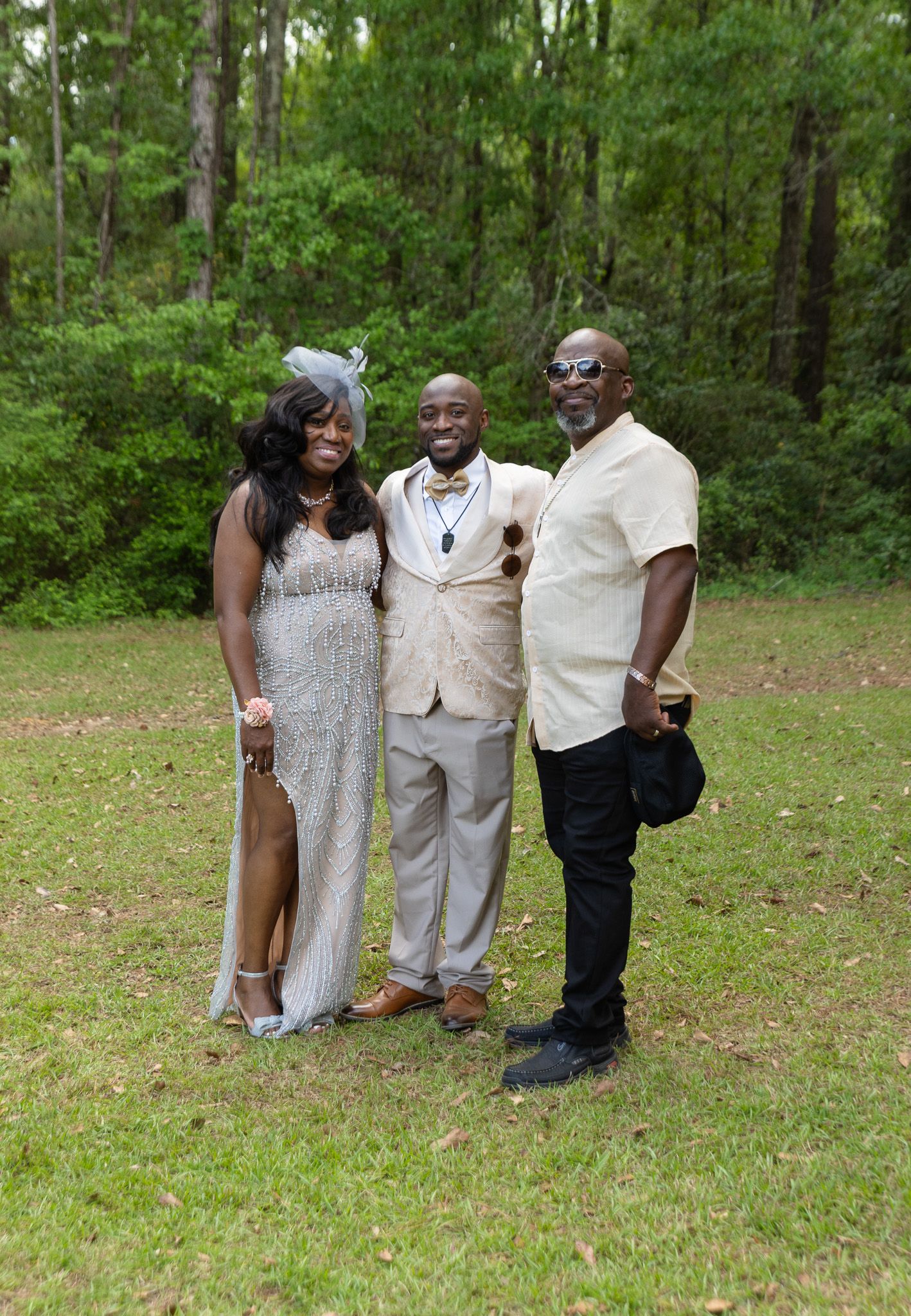 Bride and groom portraits at intimate backyard wedding in Georgia, Kaylin Ross Photography