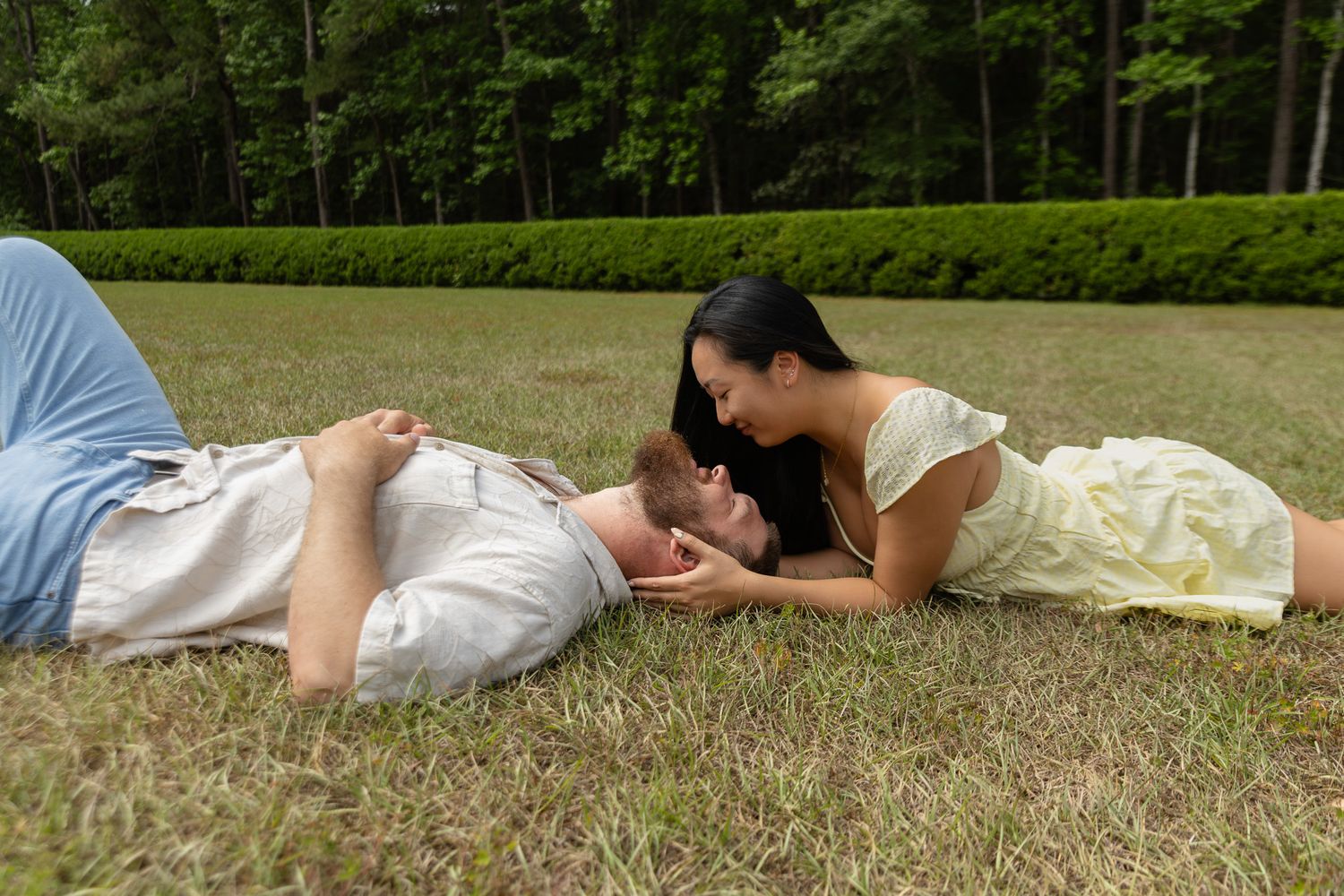 Outdoor couples session among gardens at Maclay Gardens State Park FL, Kaylin Ross Photography