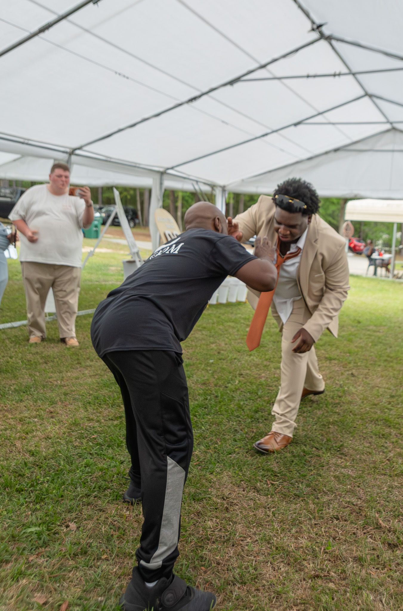 Candid wedding reception moment at Georgia backyard wedding, Kaylin Ross Photography