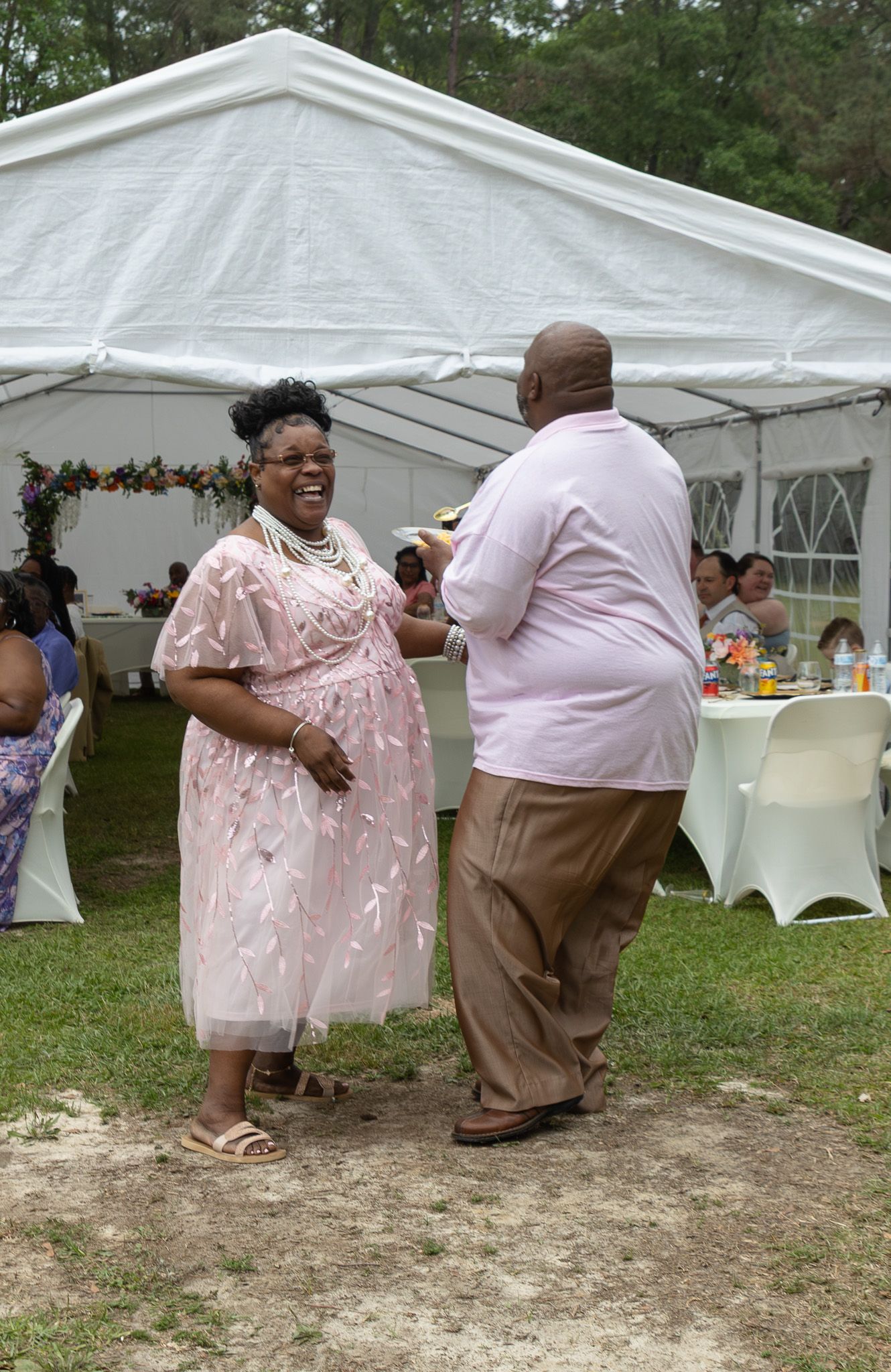 Candid wedding reception moment at Georgia backyard wedding, Kaylin Ross Photography