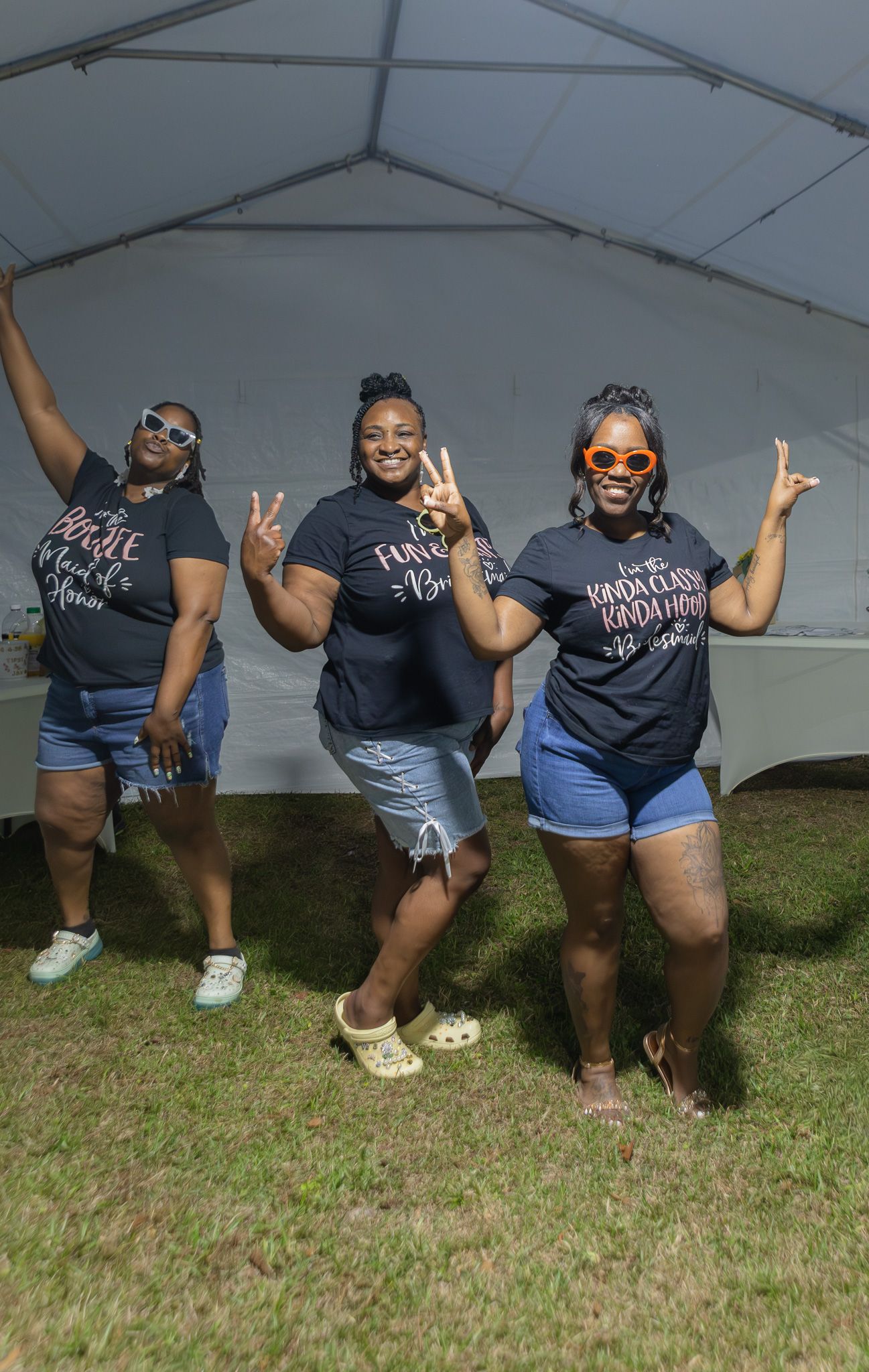 Candid wedding reception moment at Georgia backyard wedding, Kaylin Ross Photography