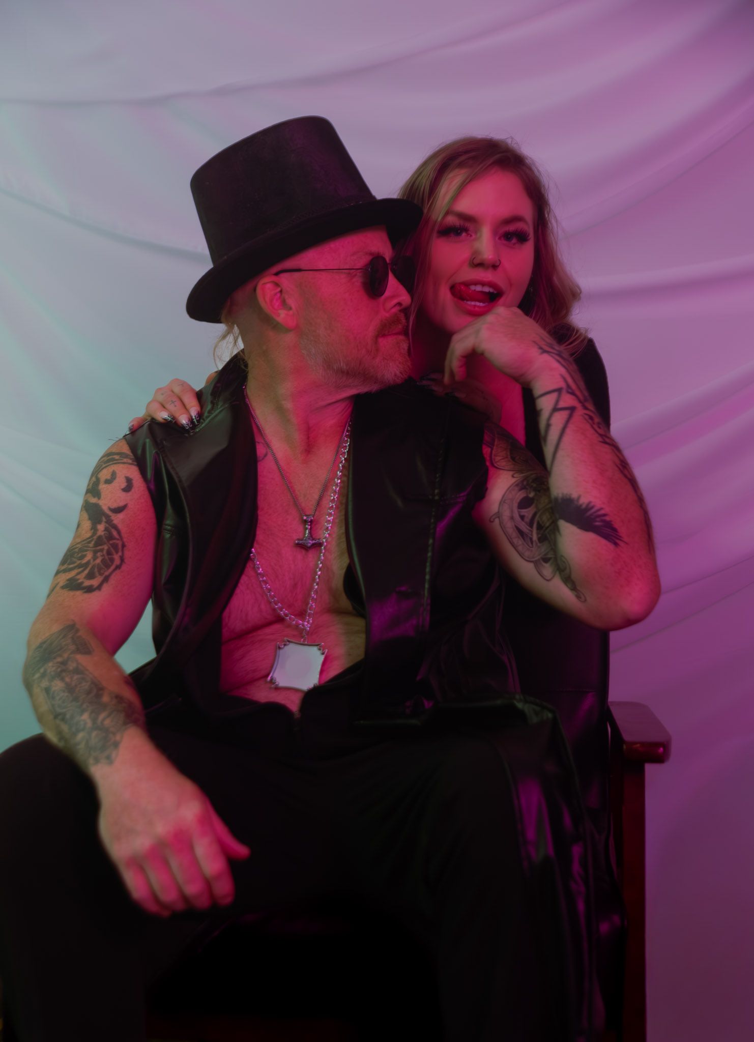Spooky season creative photography session, styled editorial portraits by Kaylin Ross Photography