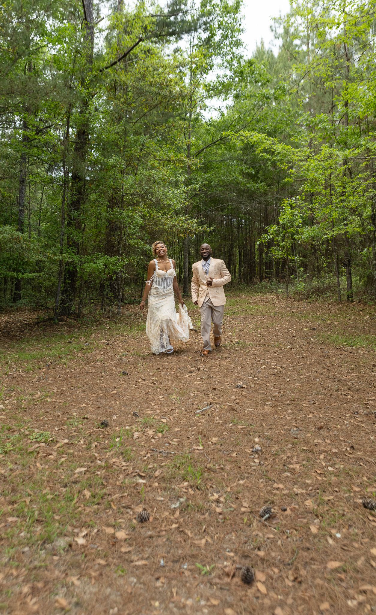 Bride and groom portraits at intimate backyard wedding in Georgia, Kaylin Ross Photography