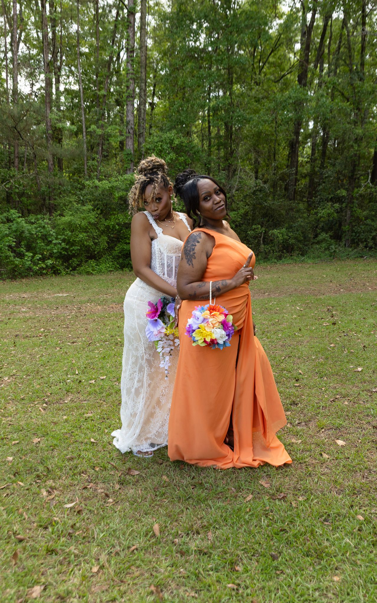 Candid wedding reception moment at Georgia backyard wedding, Kaylin Ross Photography