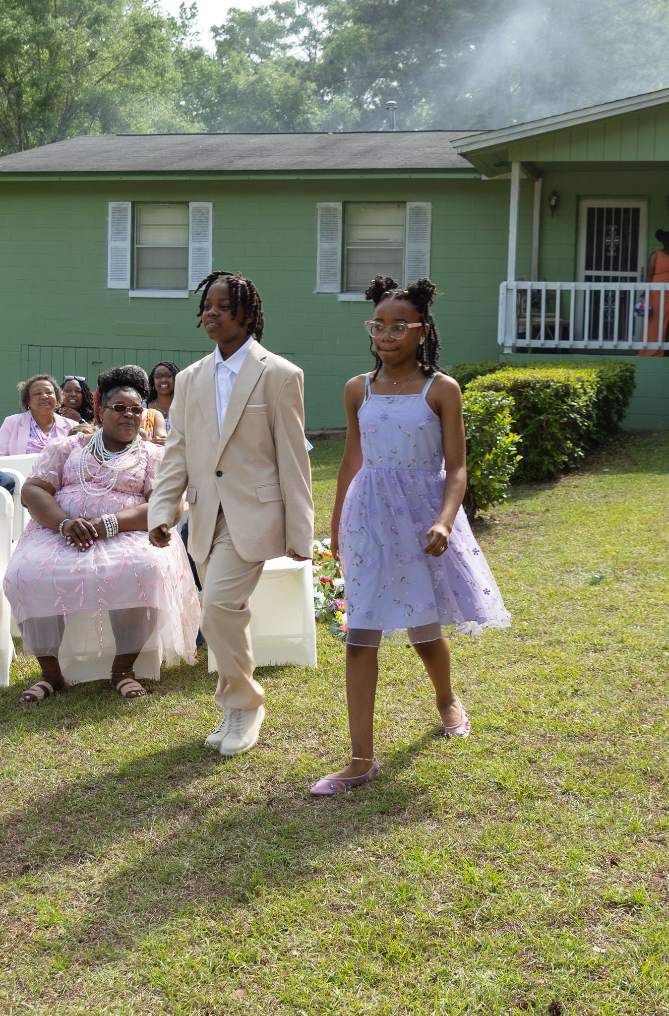 Outdoor backyard wedding ceremony in Georgia photographed by Kaylin Ross Photography