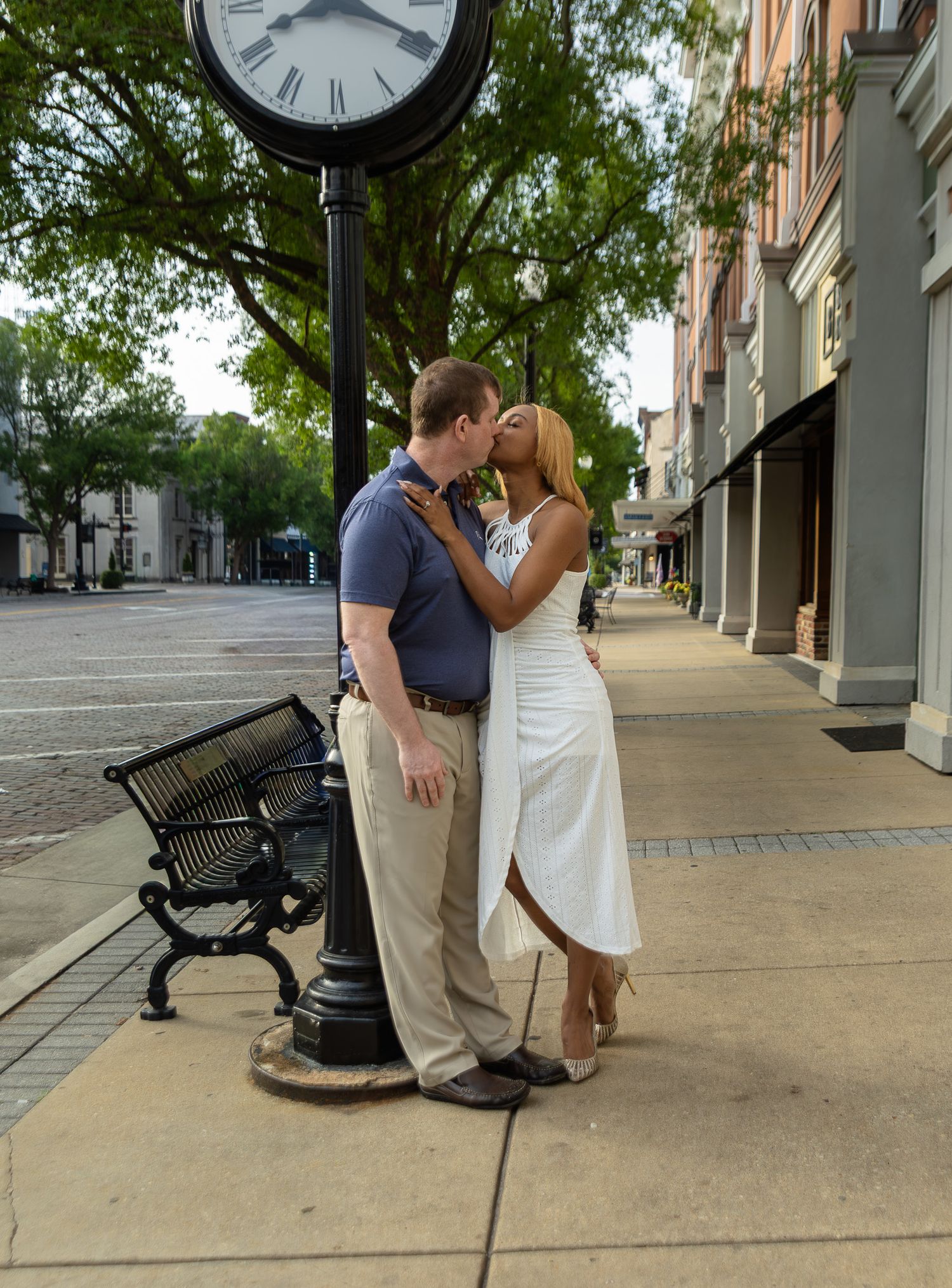 Natural light engagement portraits in Thomasville Georgia by Kaylin Ross Photography