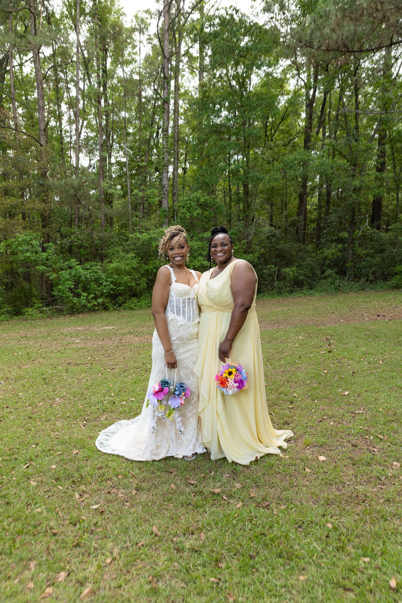 Candid wedding reception moment at Georgia backyard wedding, Kaylin Ross Photography