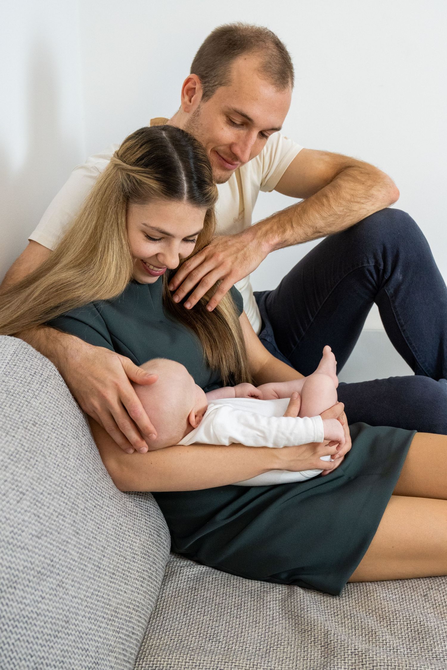 Fotografin in Pregarten im Mühlviertel für Hochzeit, Babybauch, Newborn & Familie – natürliche, emotionale Bilder.