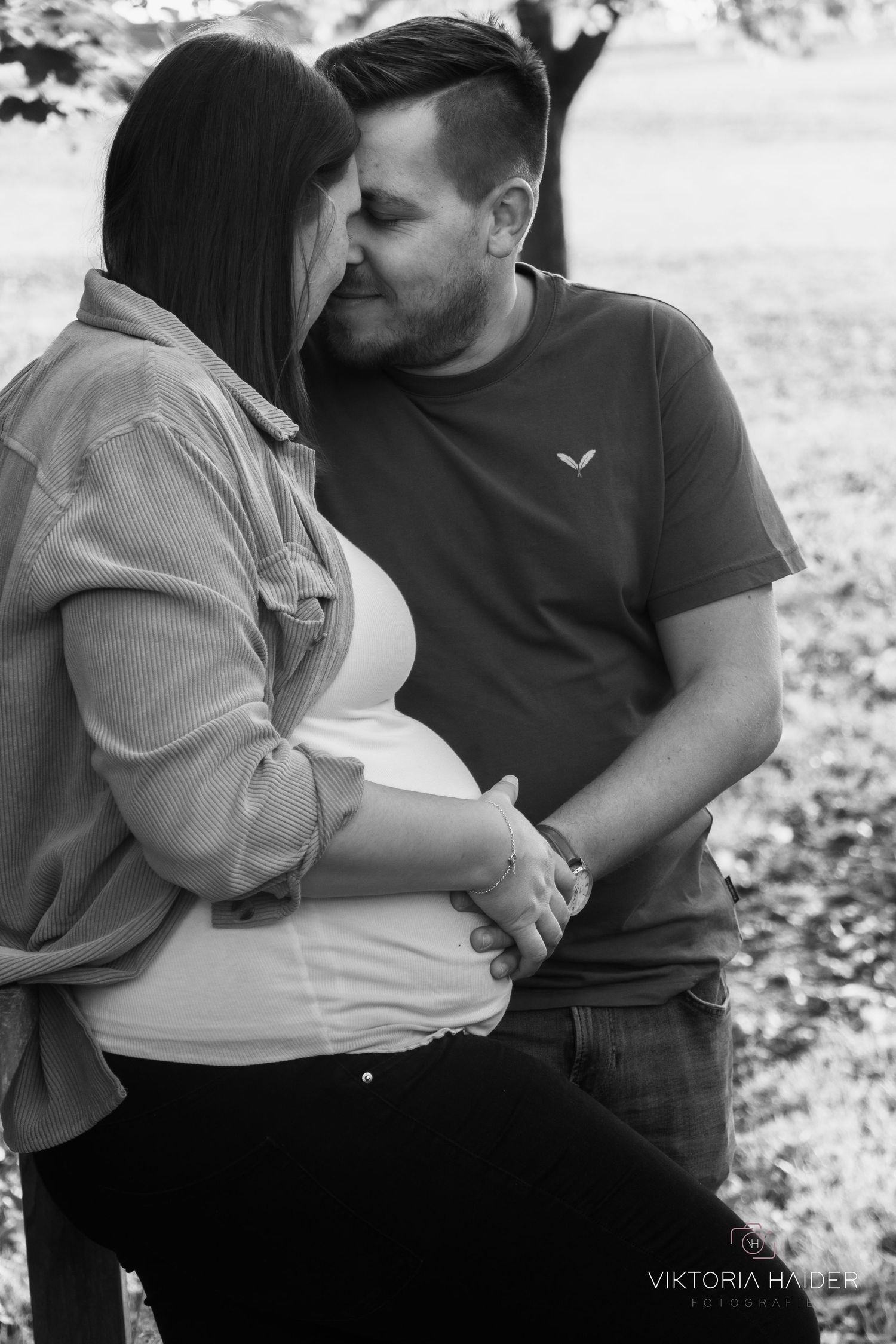 Fotografin in Pregarten im Mühlviertel für Hochzeit, Babybauch, Newborn & Familie – natürliche, emotionale Bilder.