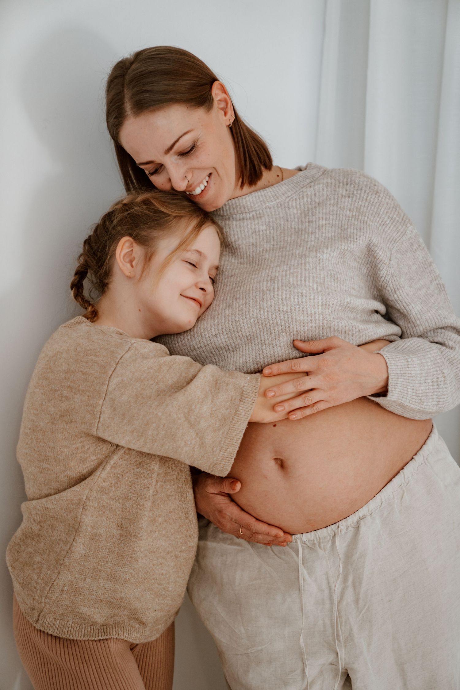 Fotografin in Pregarten im Mühlviertel für Hochzeit, Babybauch, Newborn & Familie – natürliche, emotionale Bilder.