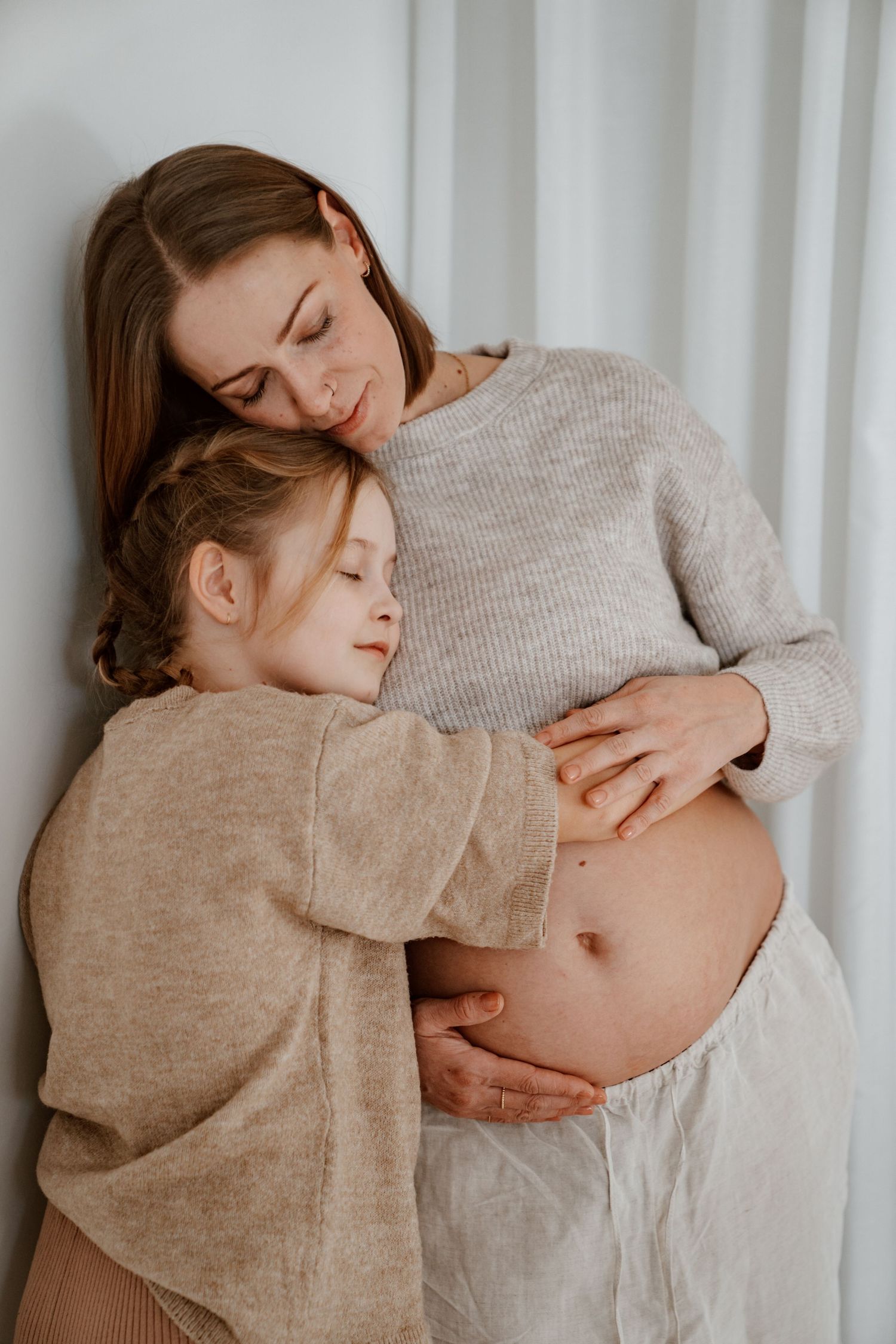 Fotografin in Pregarten im Mühlviertel für Hochzeit, Babybauch, Newborn & Familie – natürliche, emotionale Bilder.