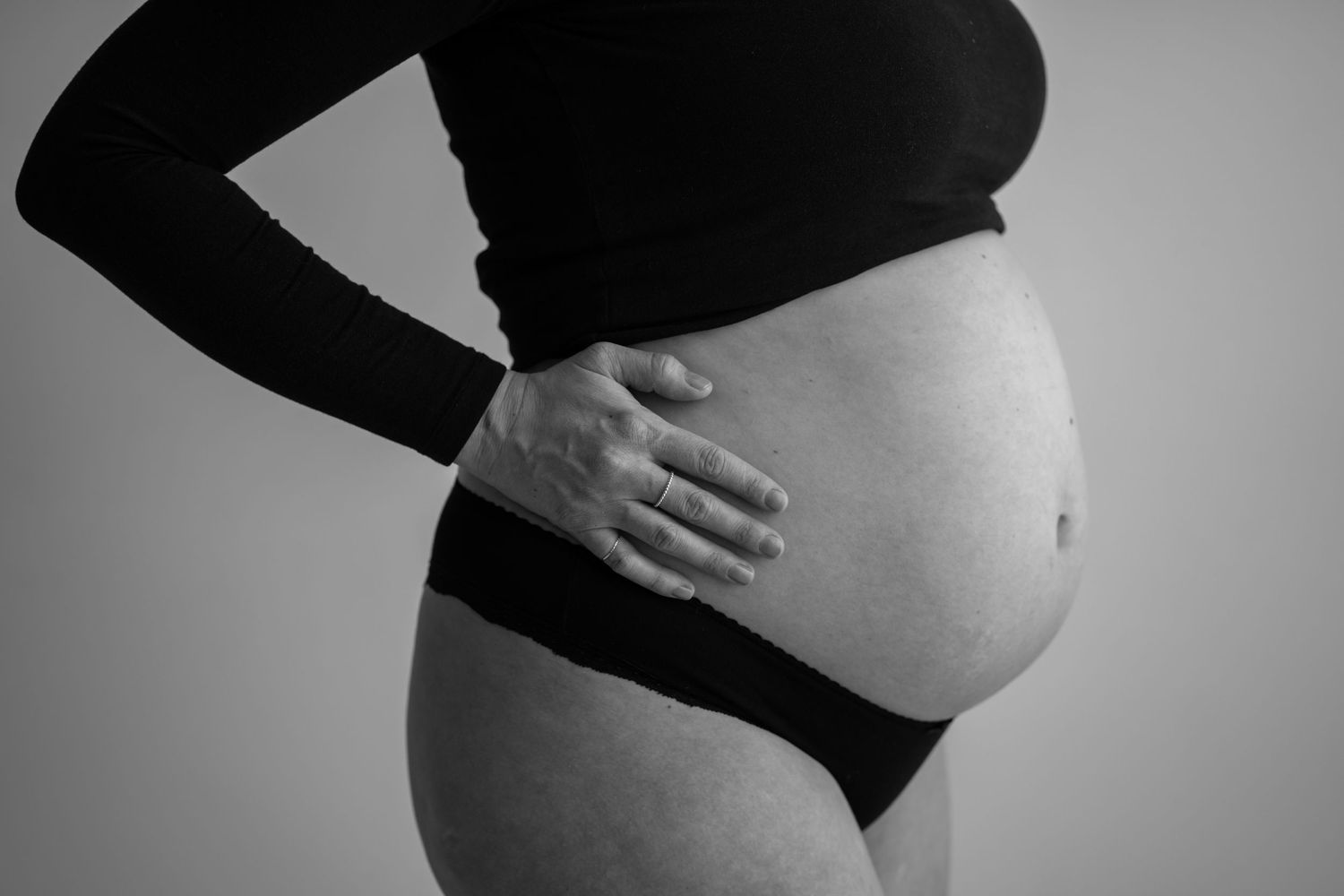 Fotografin in Pregarten im Mühlviertel für Hochzeit, Babybauch, Newborn & Familie – natürliche, emotionale Bilder.