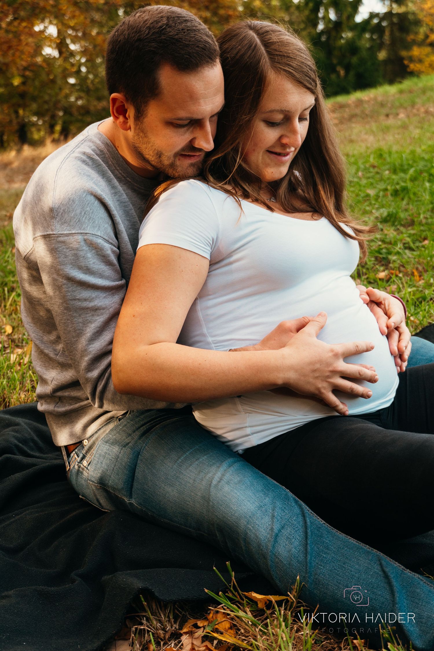 Fotografin in Pregarten im Mühlviertel für Hochzeit, Babybauch, Newborn & Familie – natürliche, emotionale Bilder.