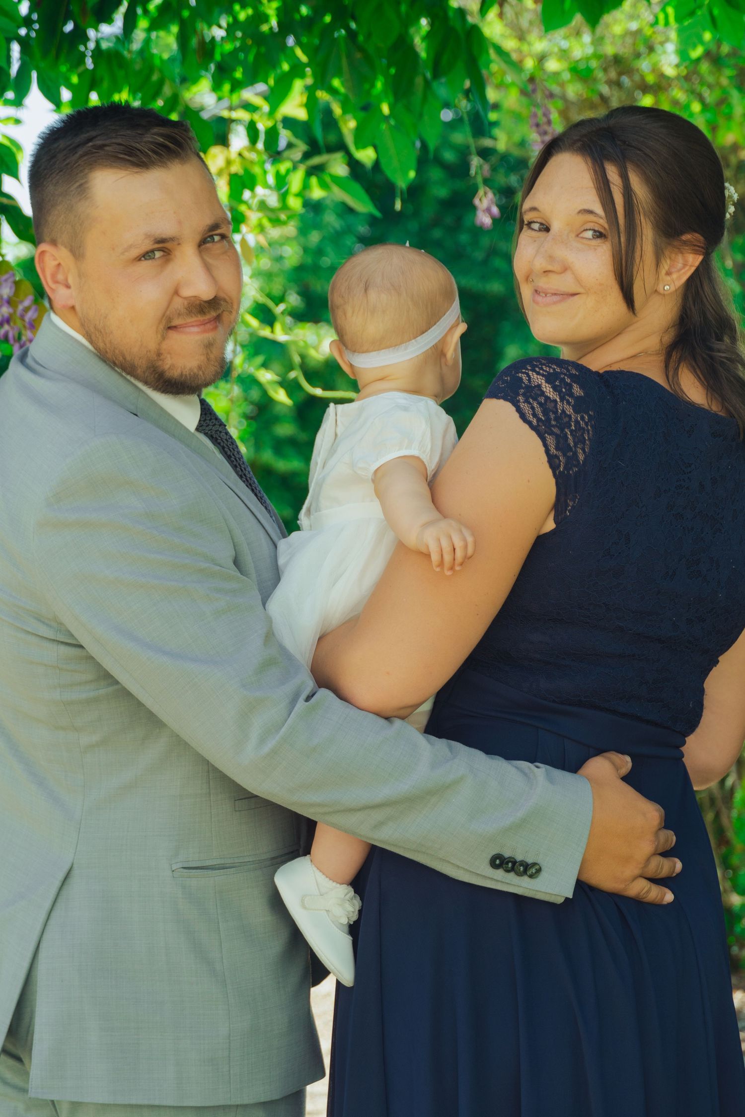 Fotografin in Pregarten im Mühlviertel für Hochzeit, Babybauch, Newborn & Familie – natürliche, emotionale Bilder.
