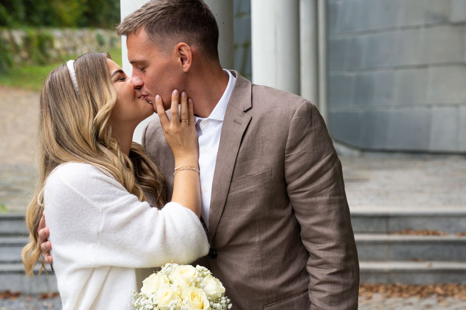 Fotografin in Pregarten im Mühlviertel für Hochzeit, Babybauch, Newborn & Familie – natürliche, emotionale Bilder.