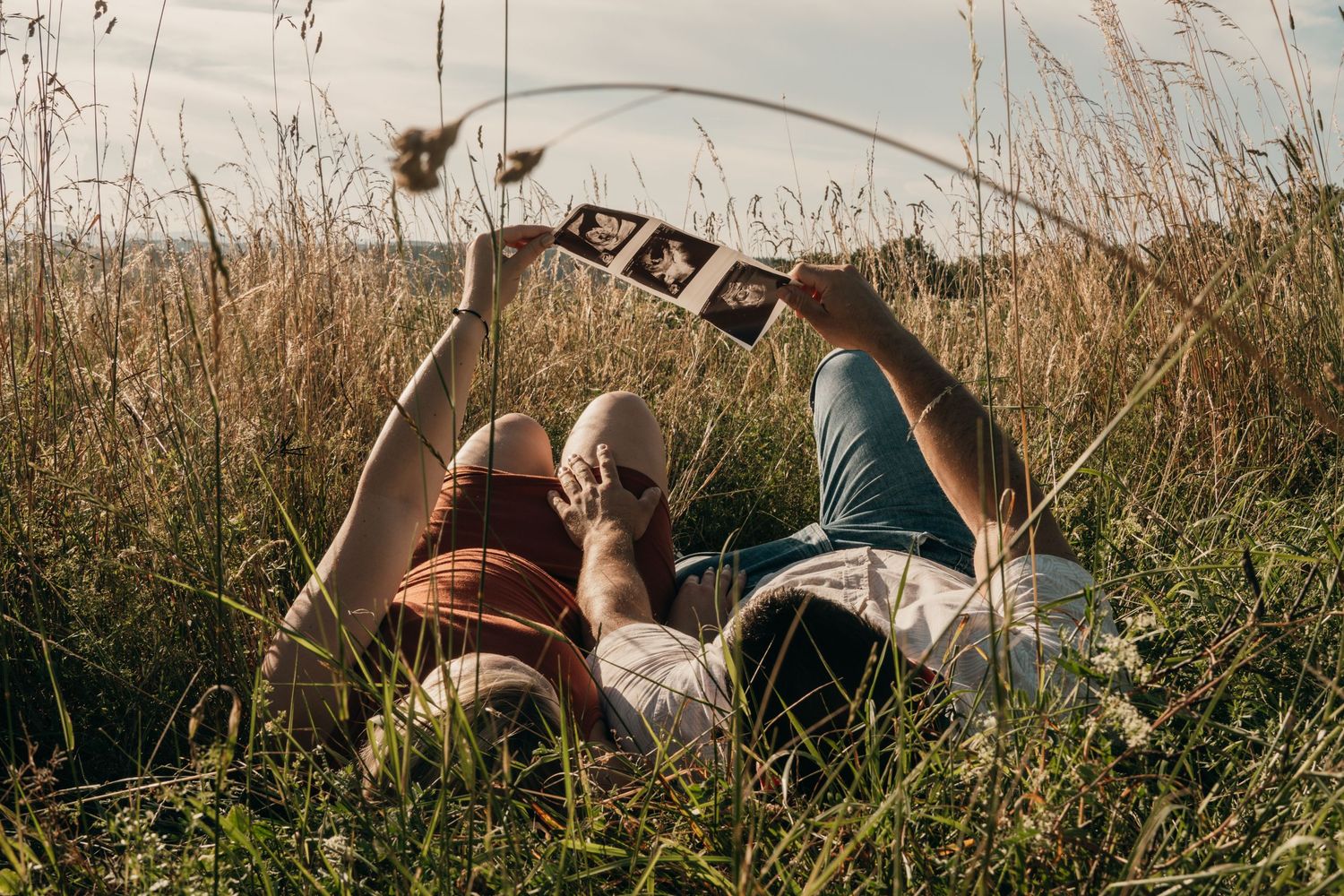 Fotografin in Pregarten im Mühlviertel für Hochzeit, Babybauch, Newborn & Familie – natürliche, emotionale Bilder.