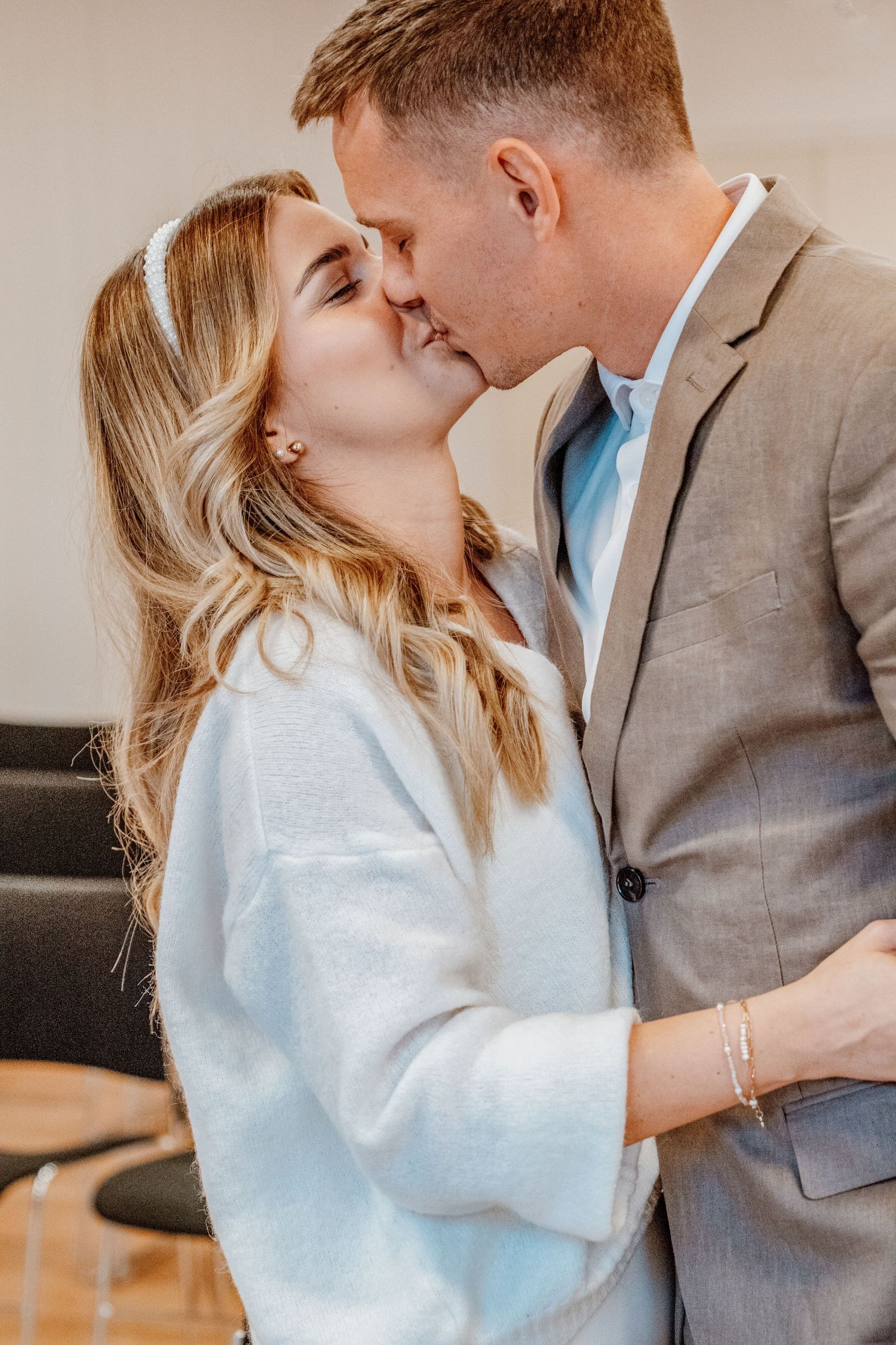 Fotografin in Pregarten im Mühlviertel für Hochzeit, Babybauch, Newborn & Familie – natürliche, emotionale Bilder.