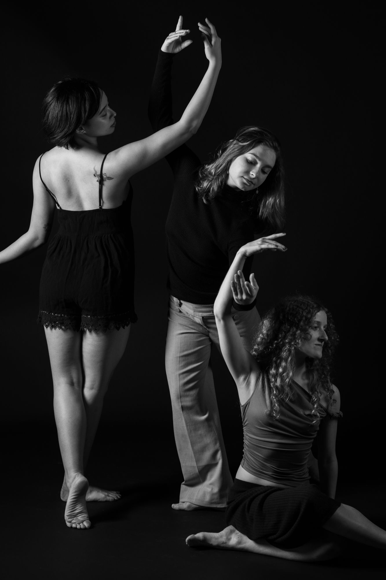 Elegant studio composition. Capturing synchronized movement and ensemble flow for dance and lifestyle branding. Professional portfolio
