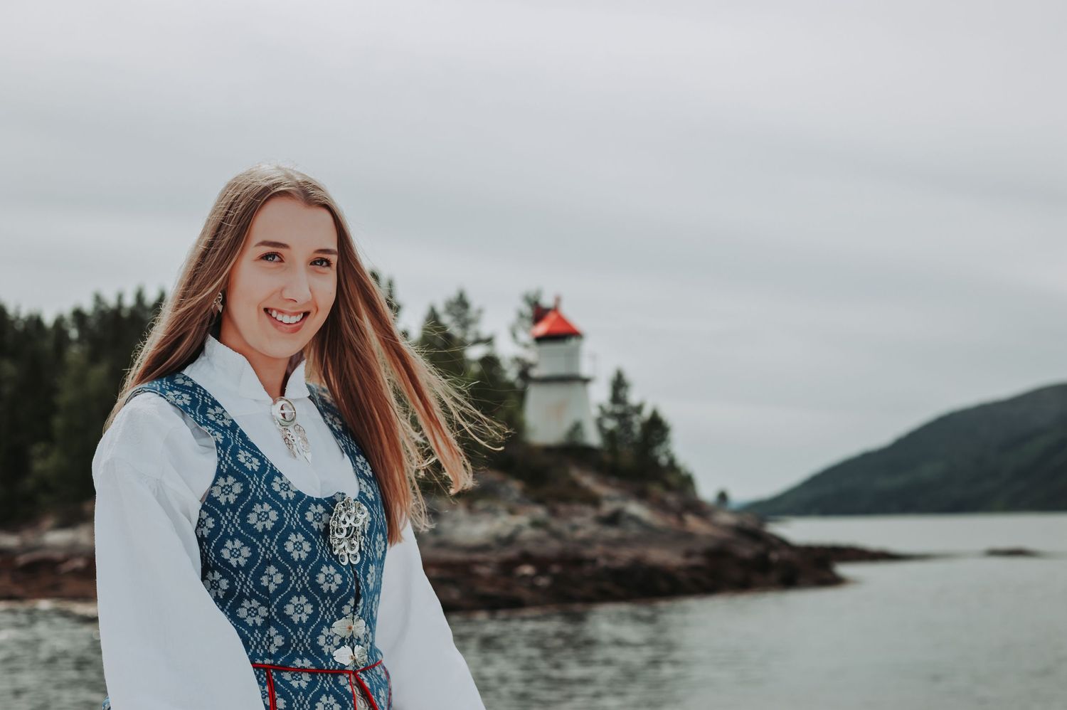 Konfirmasjonsfotografering ved sjøen
